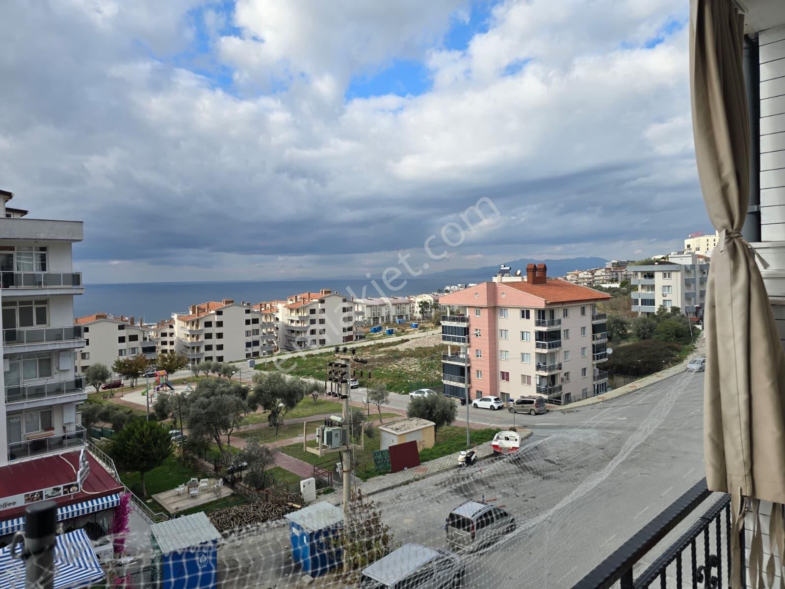 Kuşadasında Satılık- Manzara-havuz-bahçe-otopark-doğalgazlı-kapalı Mutfaklı 3+1 Fırsat Daire - Görsel 28