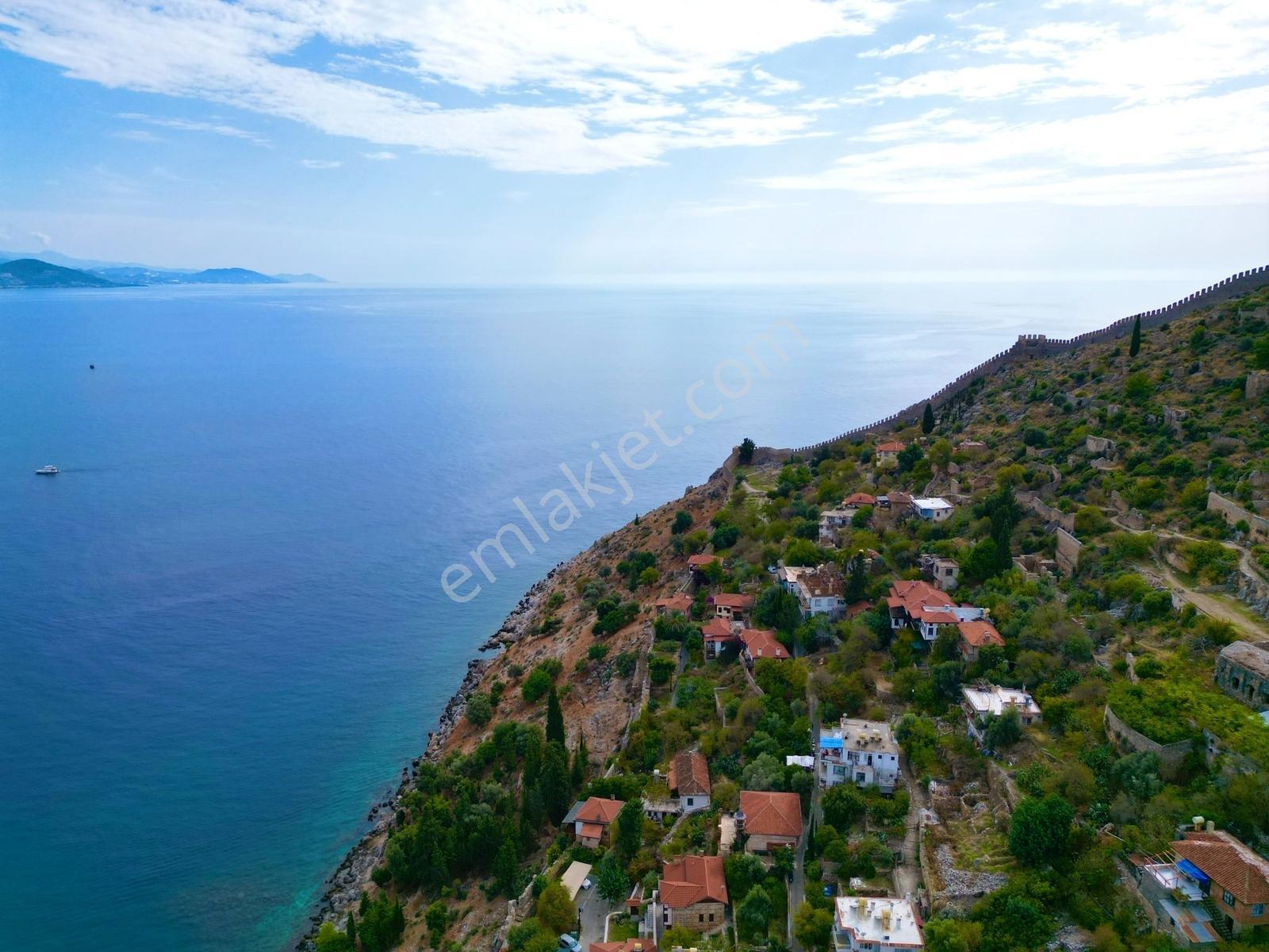 Alanya Tophane'de Satılık Deniz Manzaralı İki Katlı Ev Ve Arsası - Görsel 13