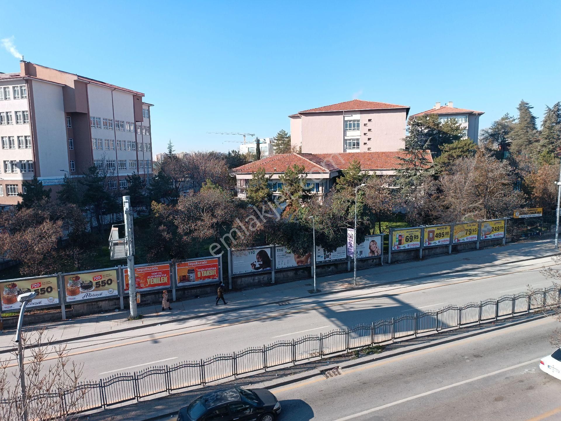 Ali Bey'den Yenimahalle İvedik Metro 7+1 , Cadde Üzerinde, Çift Teraslı - Görsel 5