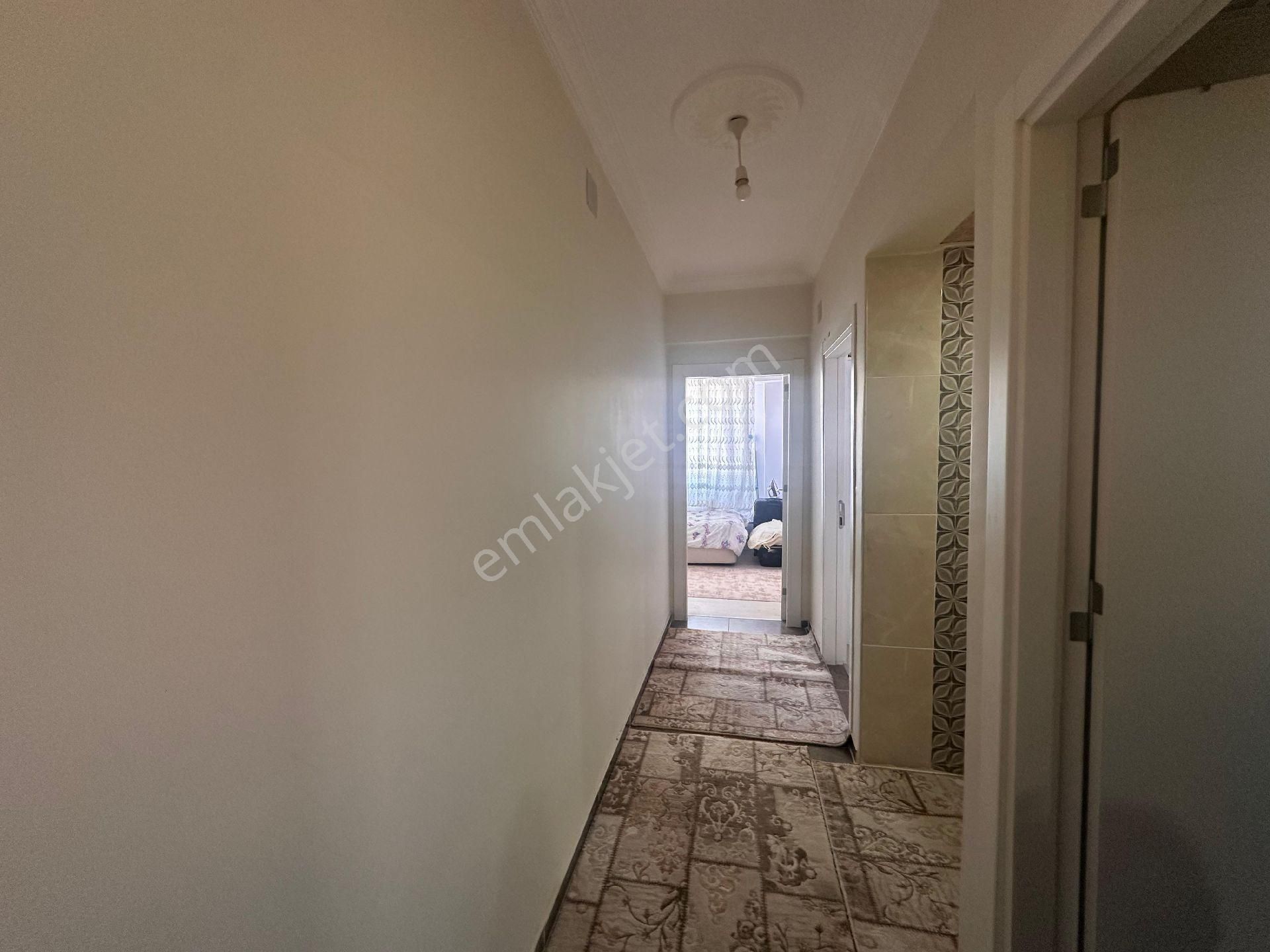 Cadde Seyrandan Satılık 2+1 Ara Kat - Görsel 10