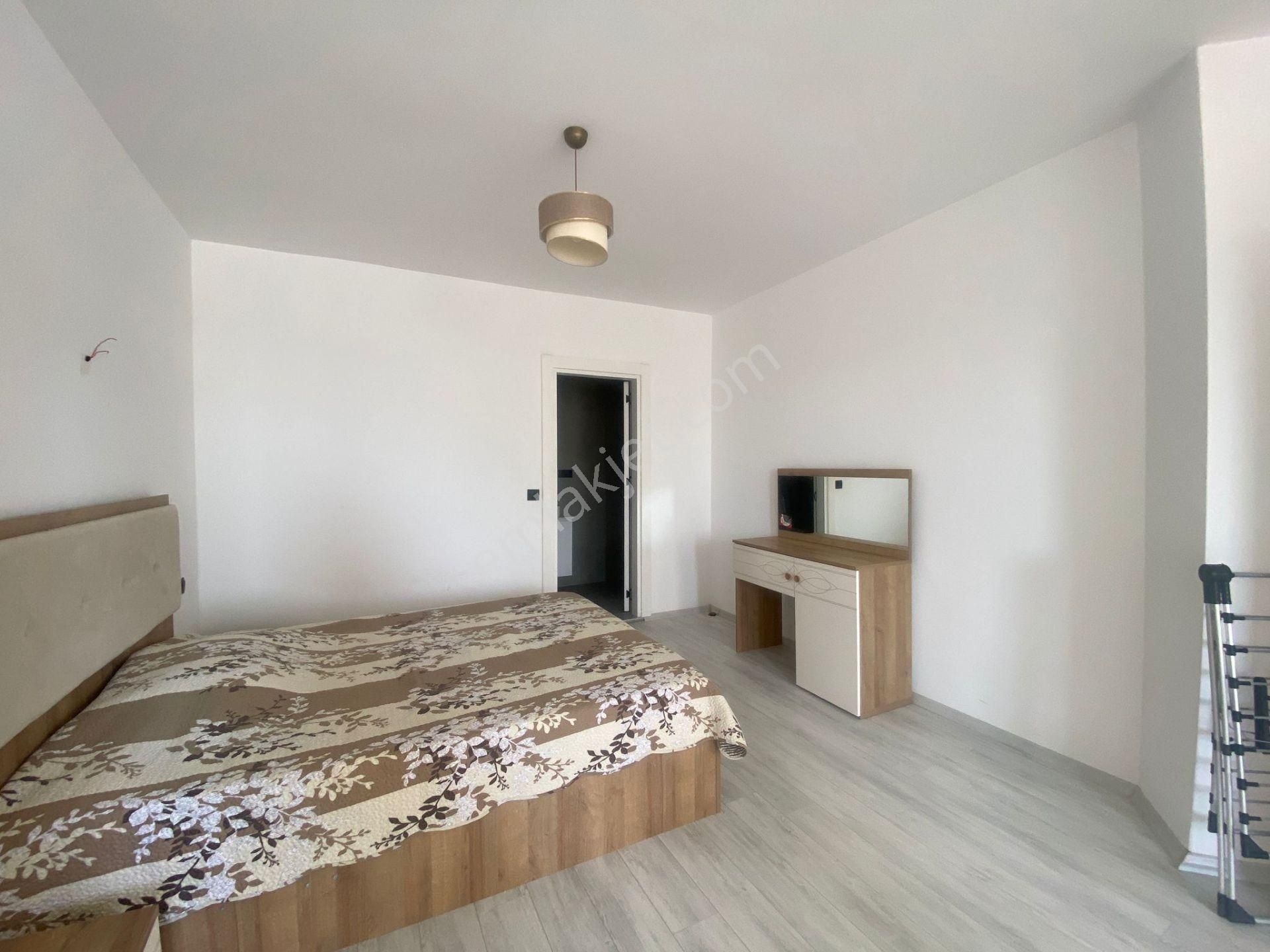 Bitez Asarlık’ta Yıllık Kiralık Eşyalı Ara Kat Daire - Görsel 16