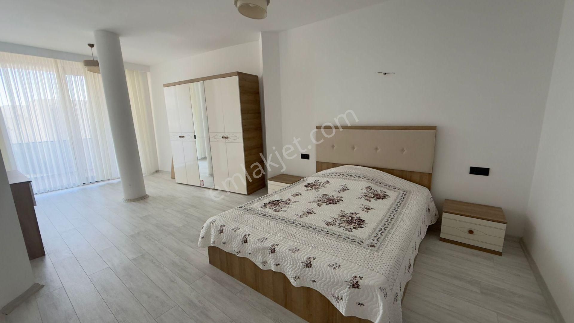 Bitez Asarlık’ta Yıllık Kiralık Eşyalı Ara Kat Daire - Görsel 11