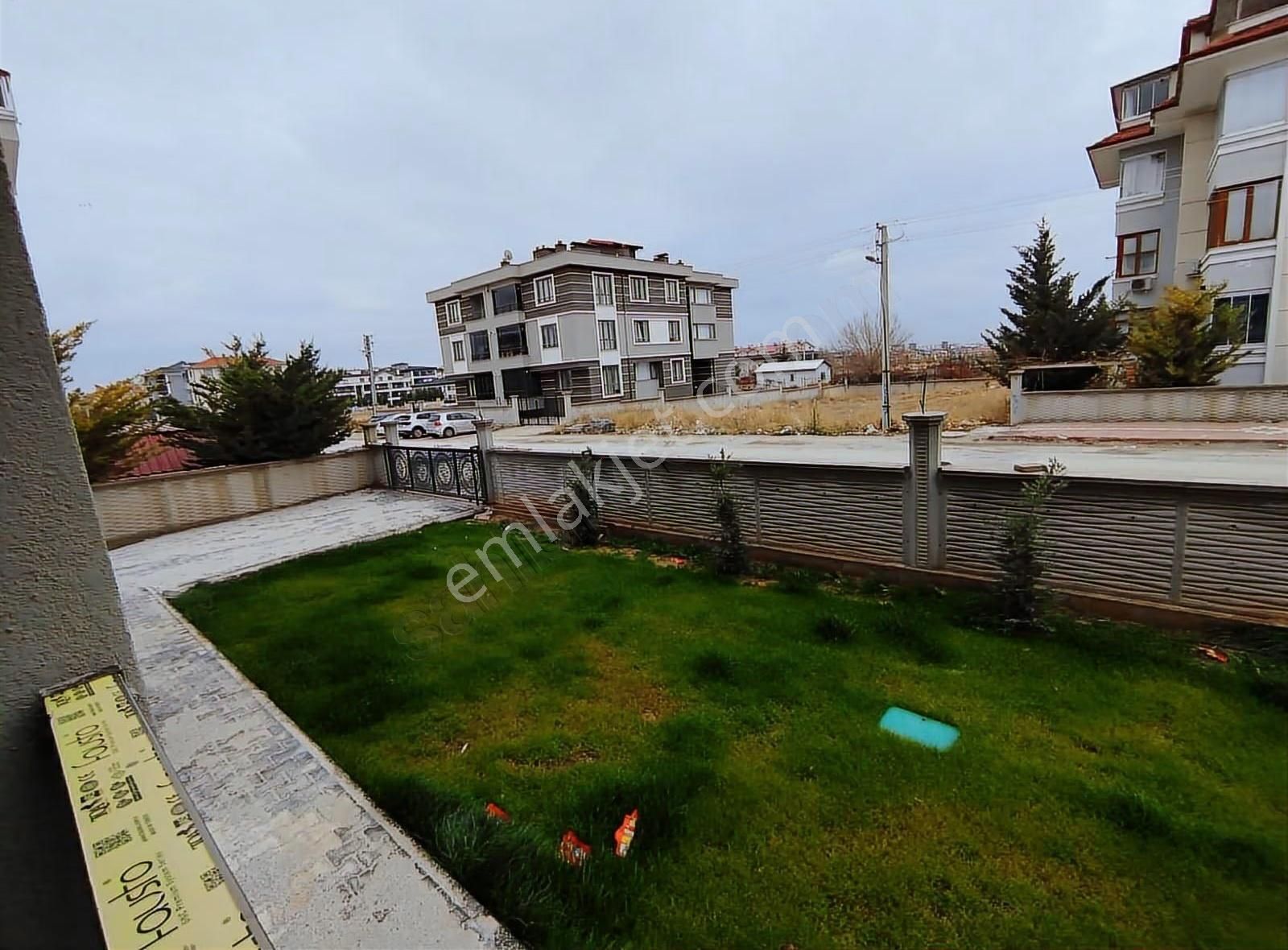 Tranvaya Yürüme Mesafesinde Yazırda 2+1 Sıfır Daire - Görsel 20