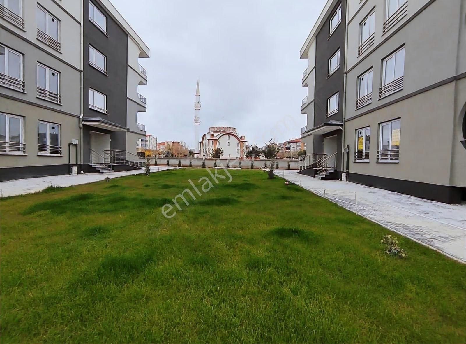 Tranvaya Yürüme Mesafesinde Yazırda 2+1 Sıfır Daire - Görsel 12