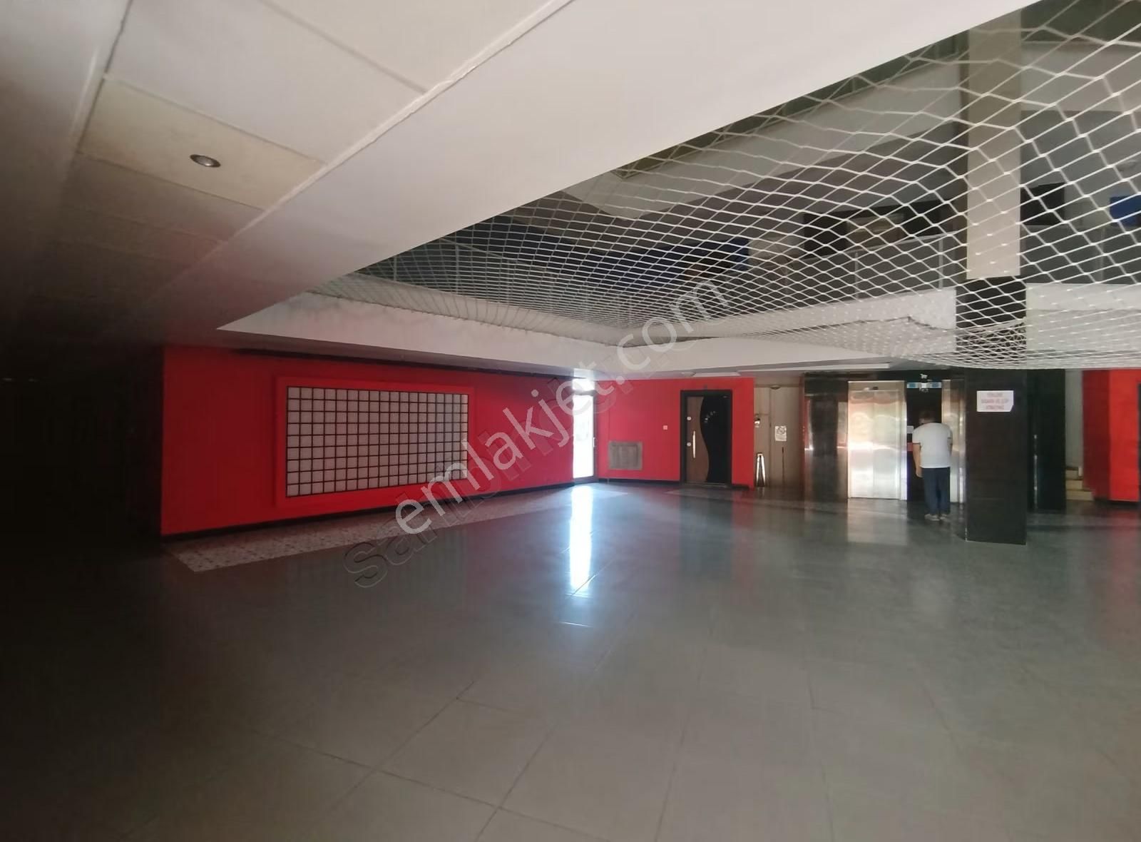 Stüdyo Mars'ta Kiralık Temiz 1+1 Daire - Görsel 6