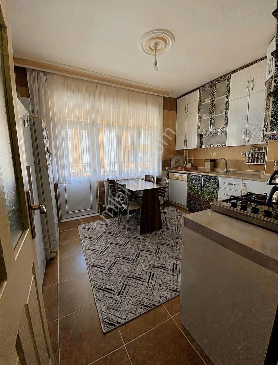 Kaçmaz Fırsat !!! 2+1 Daire Fiyatına 4+1 Bakımlı Daire - Görsel 33