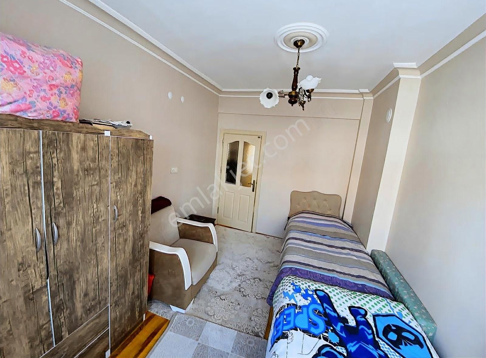 Kaçmaz Fırsat !!! 2+1 Daire Fiyatına 4+1 Bakımlı Daire - Görsel 24