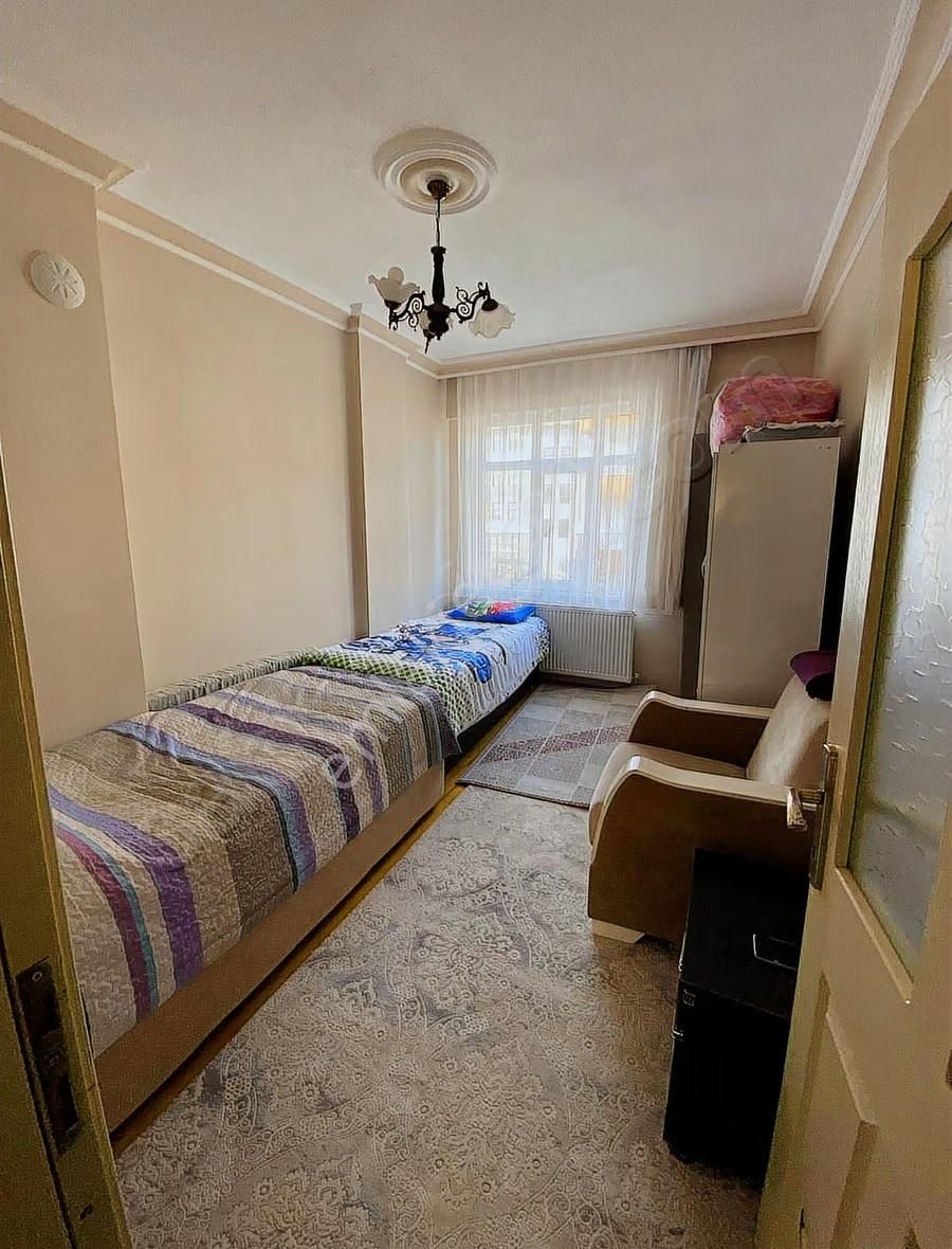 Kaçmaz Fırsat !!! 2+1 Daire Fiyatına 4+1 Bakımlı Daire - Görsel 29