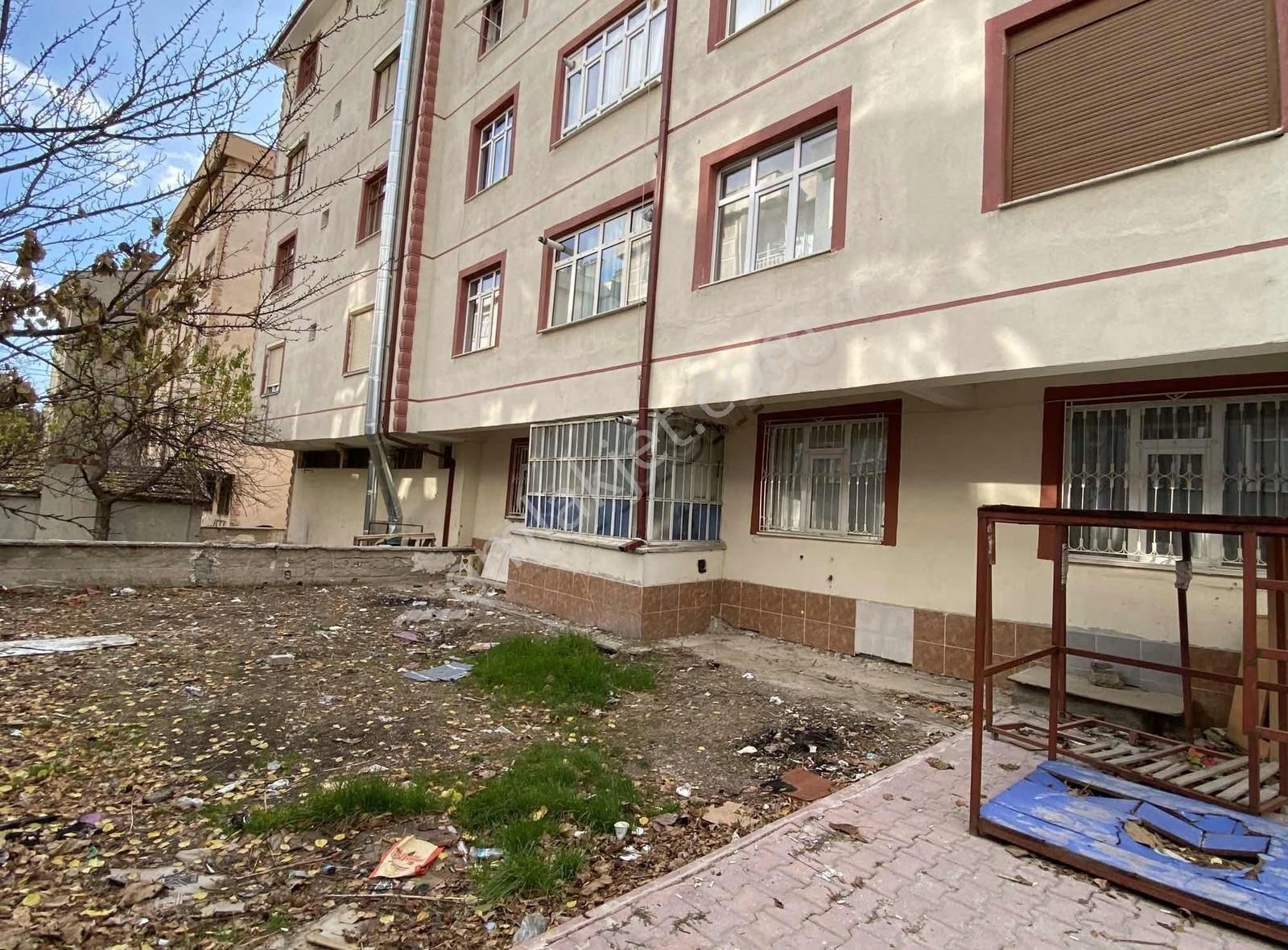 Bedir Özalkent Muhit Cadde Üzeri Süper Konumda Giriş 2+1 Daire