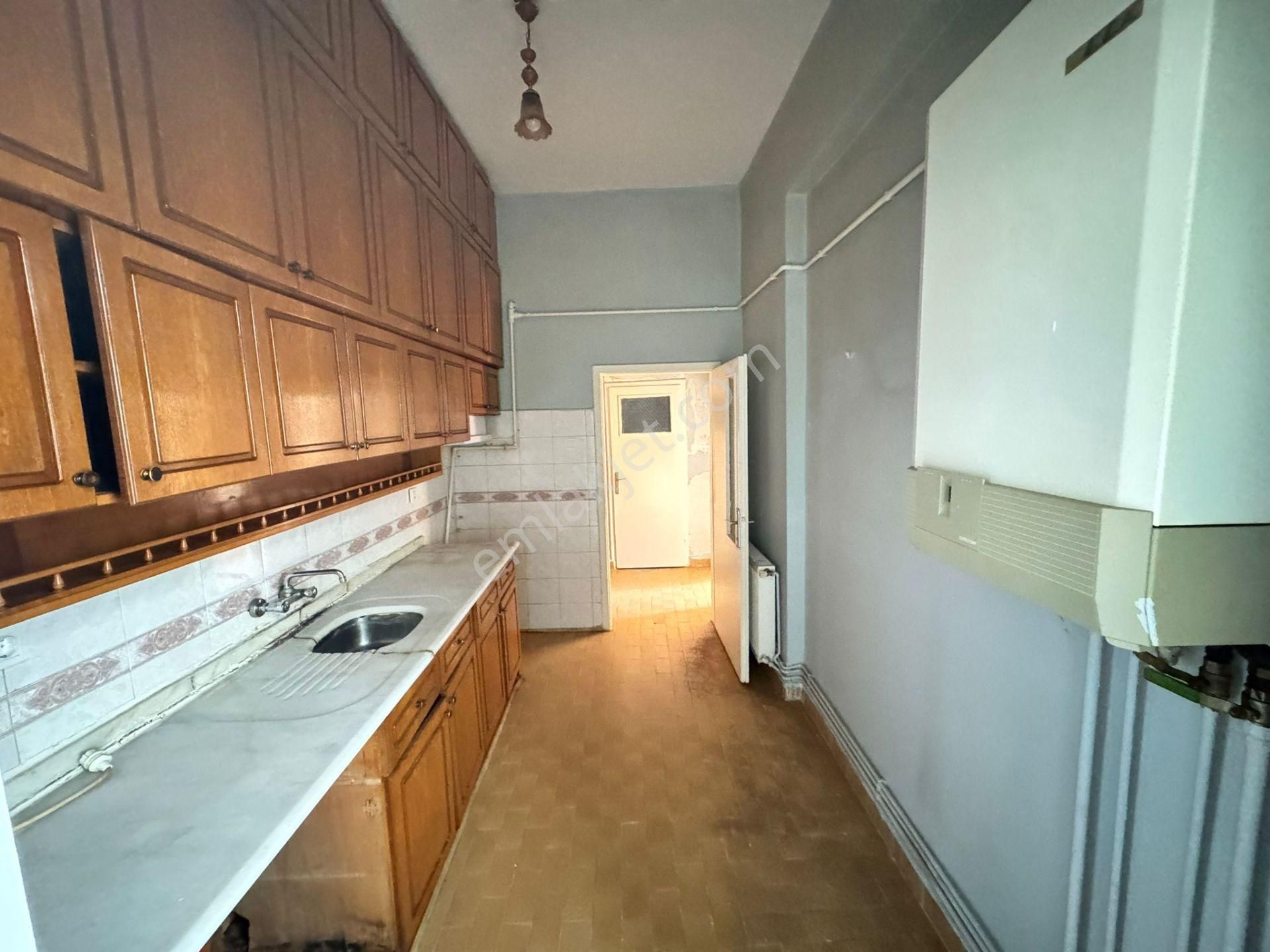 Etlik Lisesi Yakını 2+1 Giriş Katta Ön Cephe Mantolamalı Bina - Görsel 7