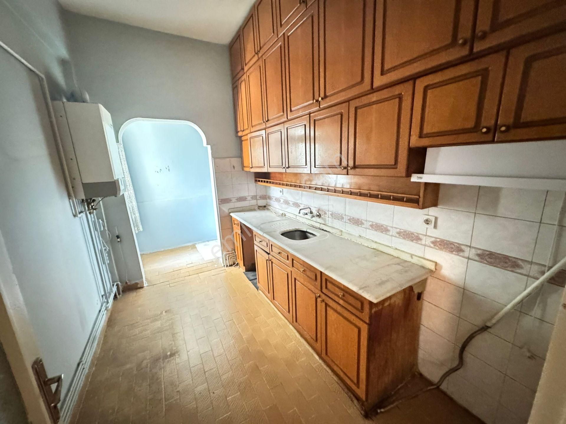 Etlik Lisesi Yakını 2+1 Giriş Katta Ön Cephe Mantolamalı Bina - Görsel 8