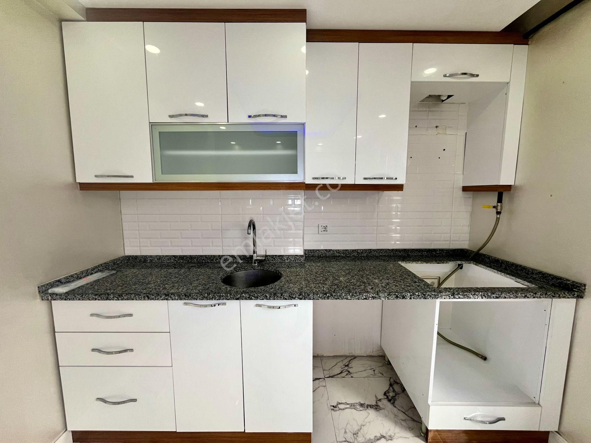 Samandıra Diş Hastanesine Yürüme Mesafesinde Kiralık 2+1 - Görsel 11