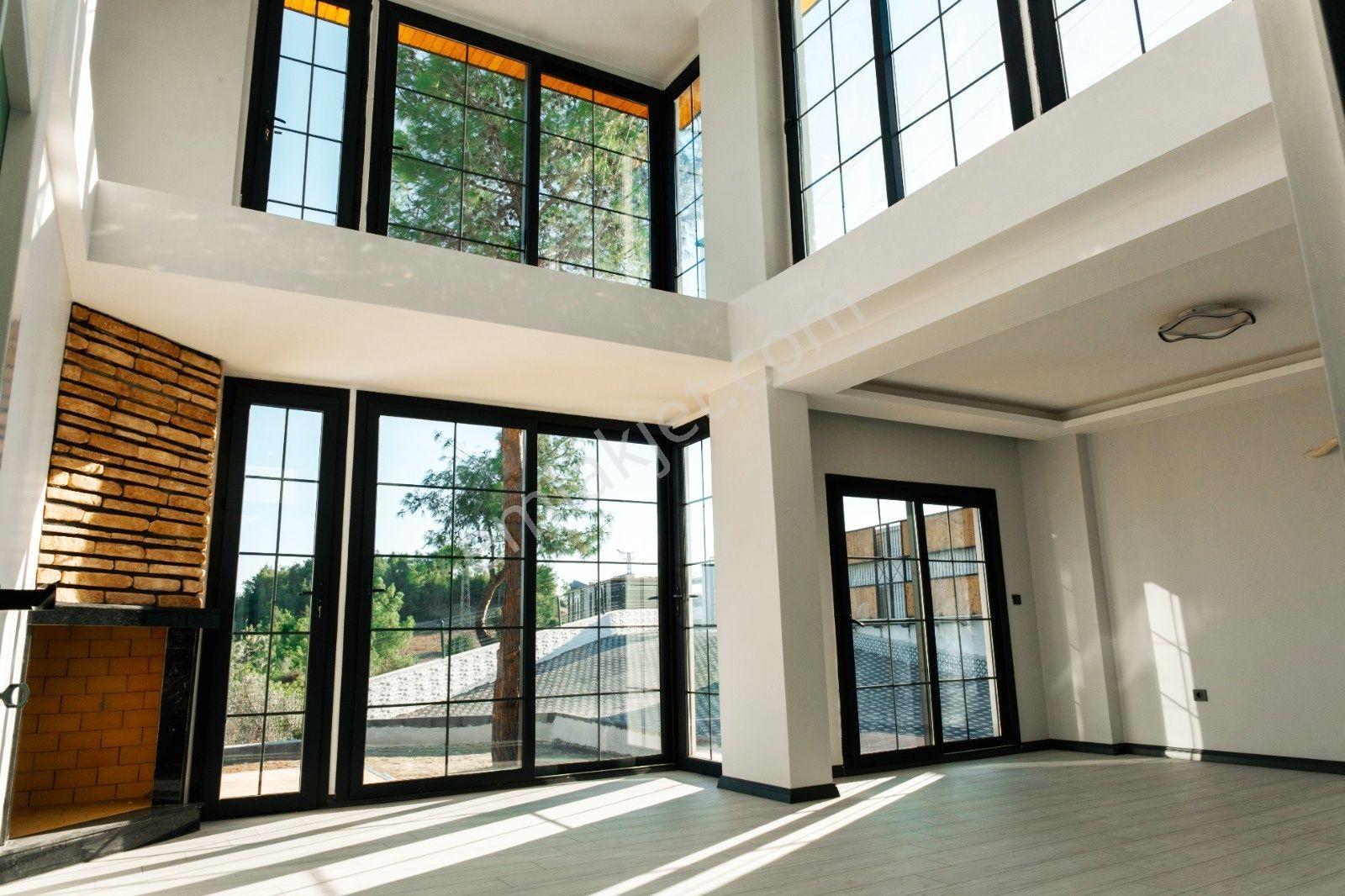 Çukurova Dörtler'de Göl Ve Orman Manzaralı 800 M2 Arsa Üzerine Kurulu Sıfır Dublex Villa - Görsel 5