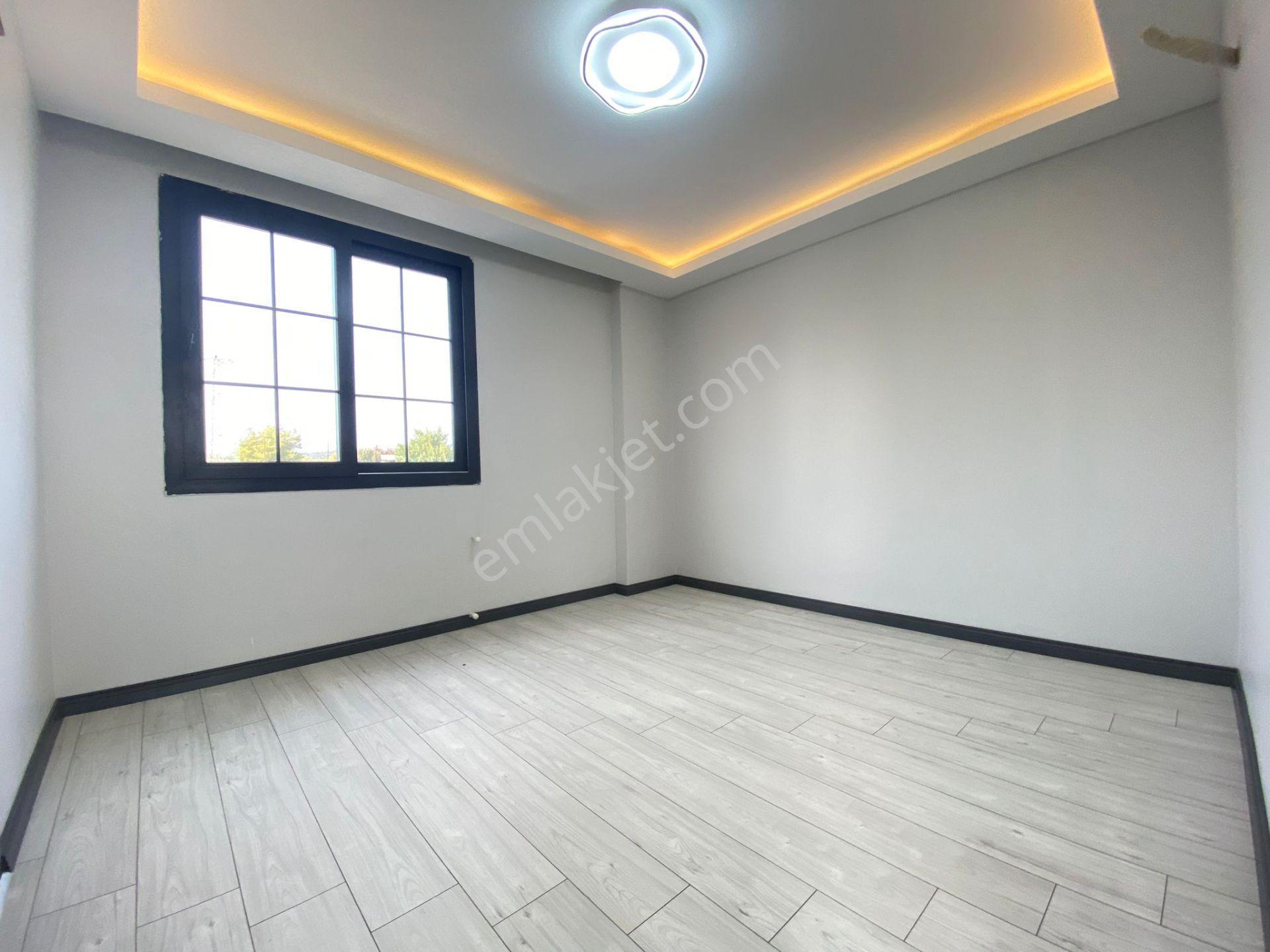 Çukurova Dörtler'de Göl Ve Orman Manzaralı 800 M2 Arsa Üzerine Kurulu Sıfır Dublex Villa - Görsel 7