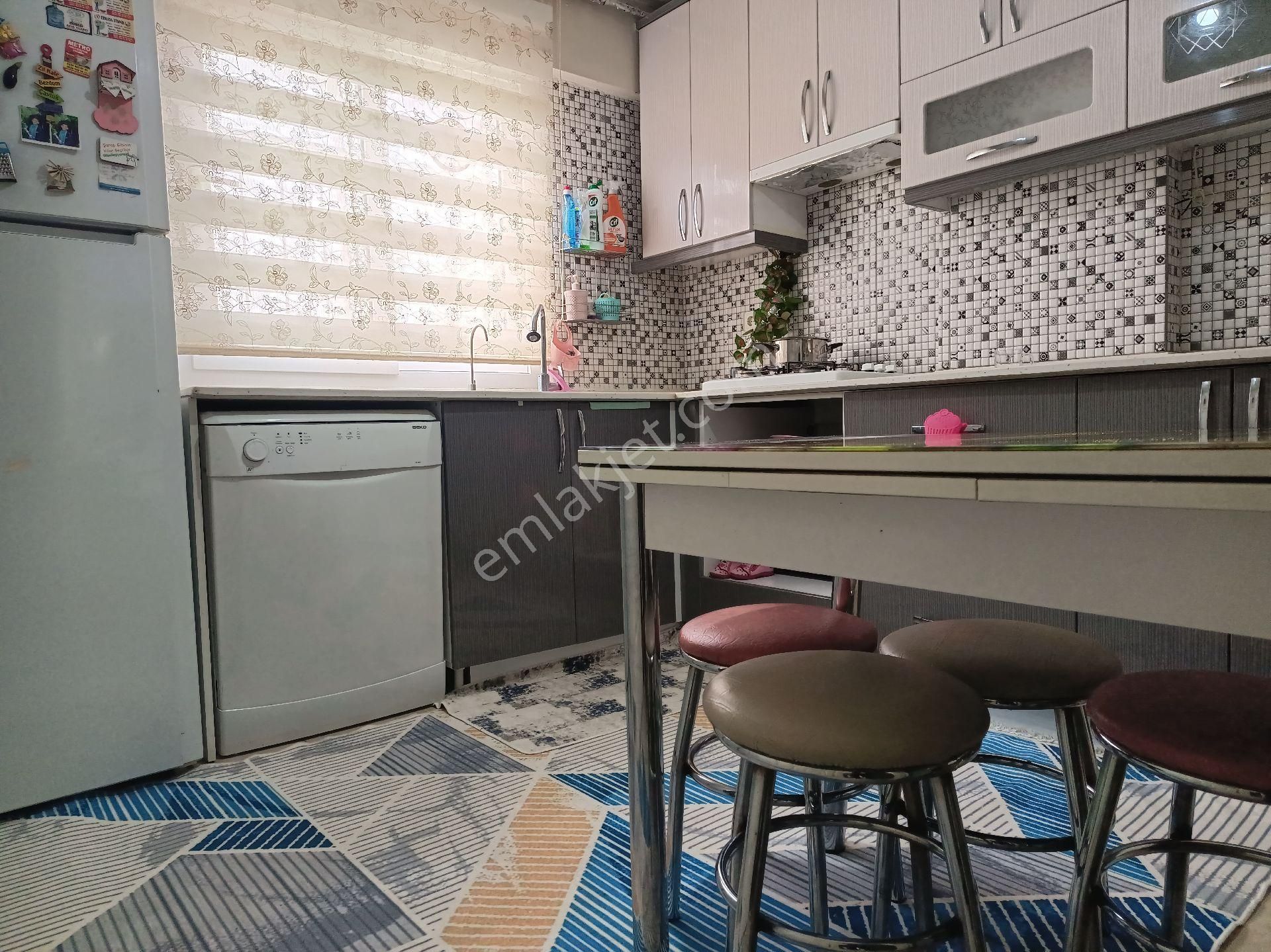 Buket Emlaktan Satılık 2+1 Daire Ara Kat Doğalgazlı Asansörlü Am Balkonlu - Görsel 33