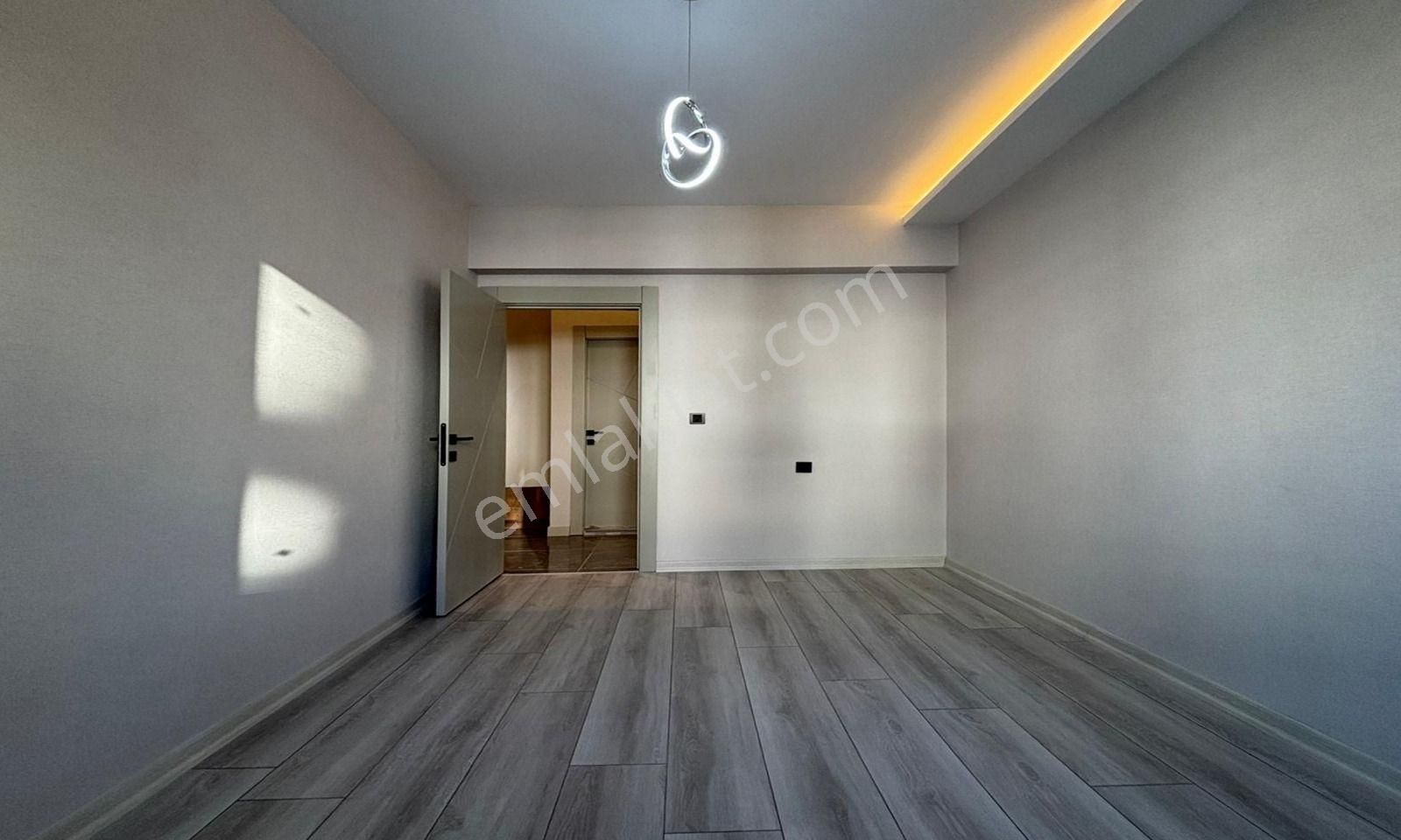 Karakayada Sıfır Asansörlü Full+full Yapılı Dairemiz Satışta! - Görsel 22