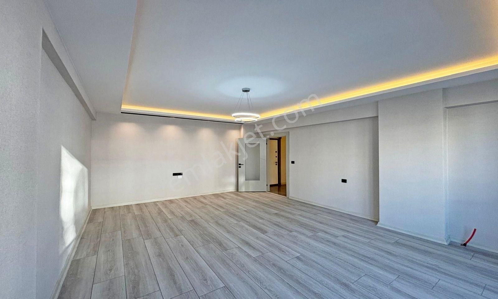 Karakayada Sıfır Asansörlü Full+full Yapılı Dairemiz Satışta! - Görsel 12