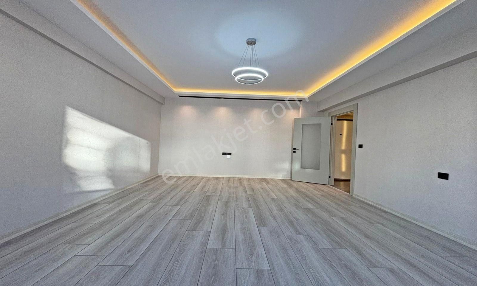 Karakayada Sıfır Asansörlü Full+full Yapılı Dairemiz Satışta! - Görsel 10