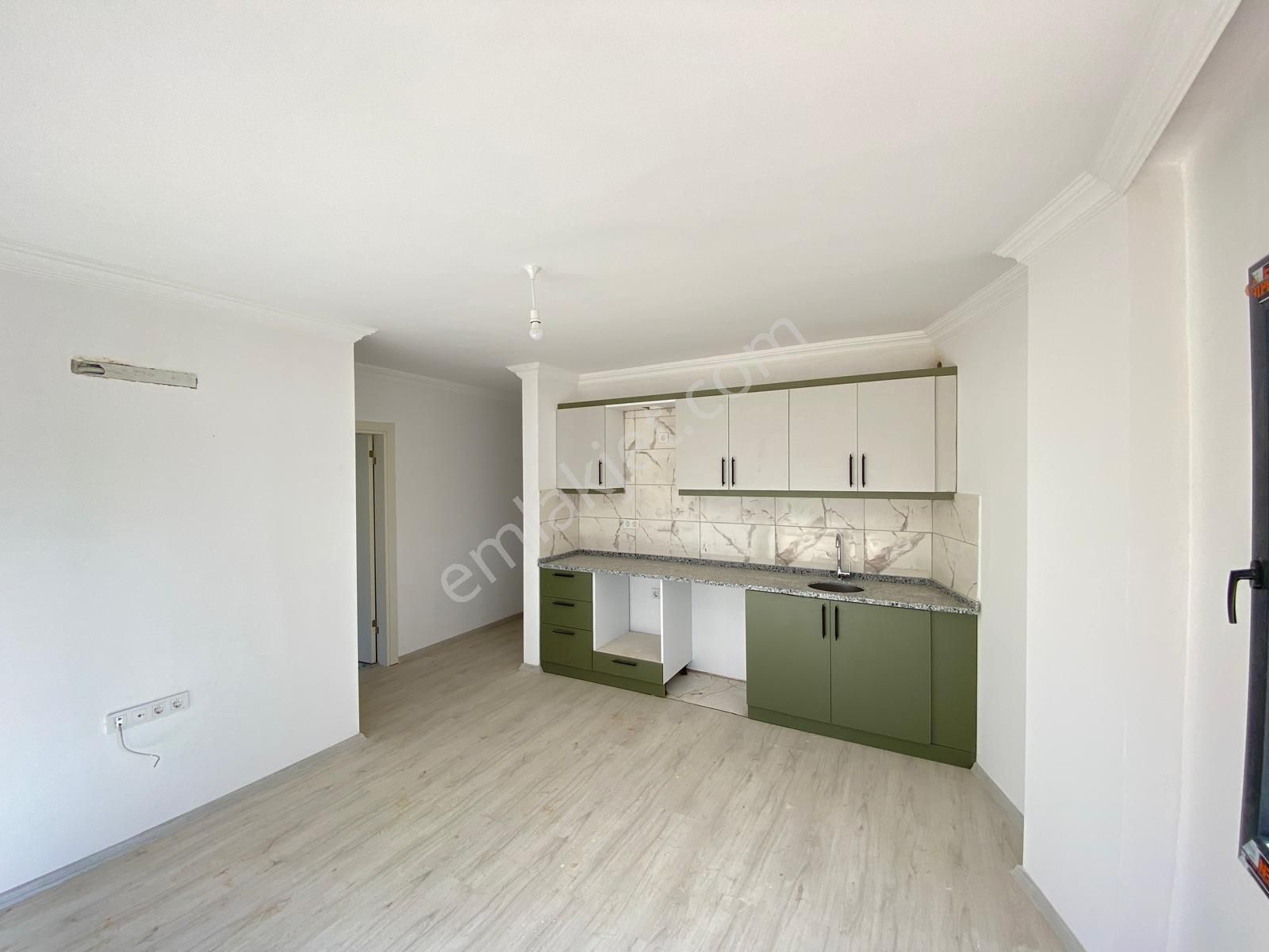 Mumcular'da 1+1 Bahçe Katı Kiralık Daire - Görsel 3