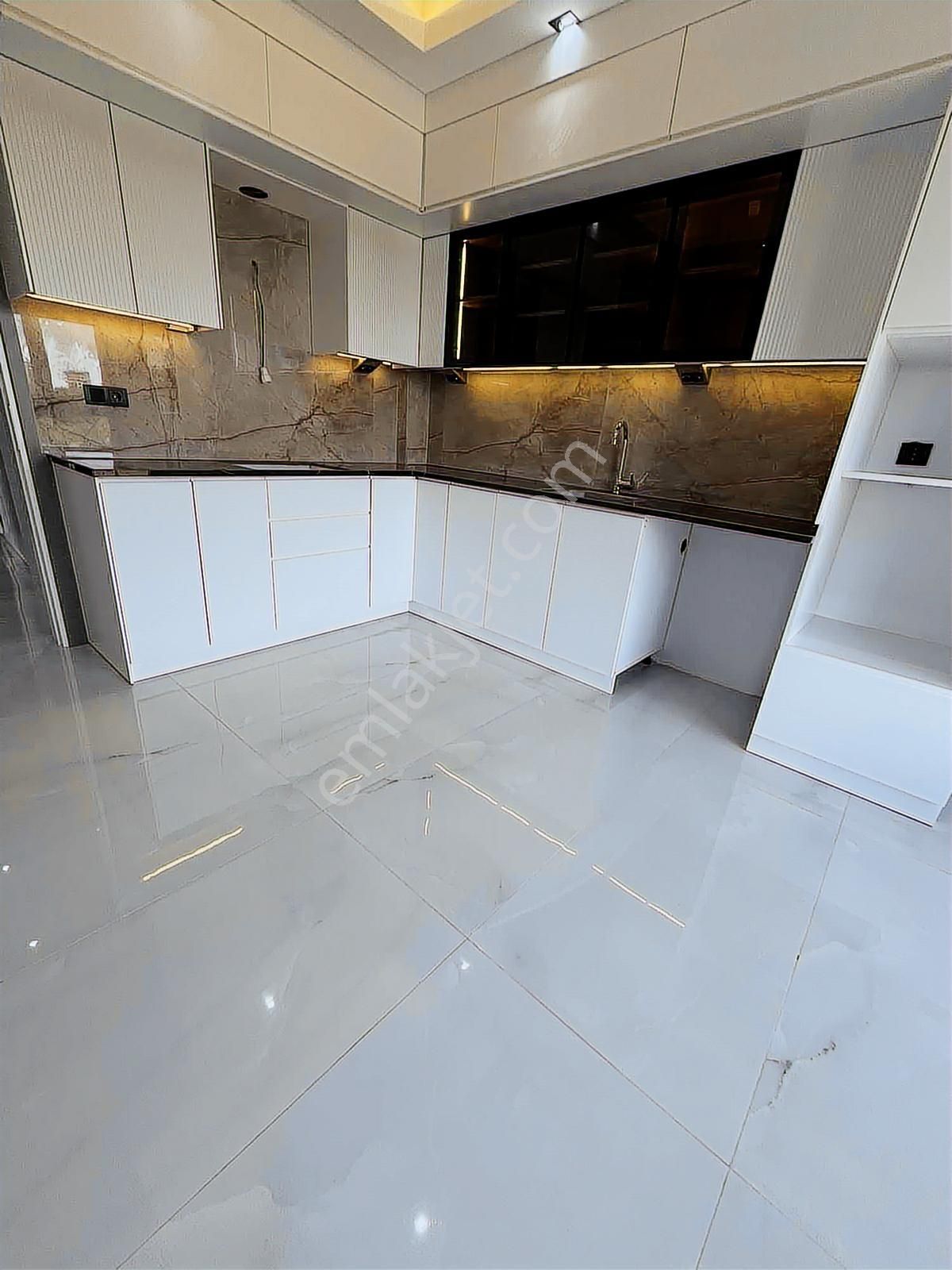 Kocabıyık Gayrimenkul'den 1200 Evler Müstakil Tadında Daireler - Görsel 4