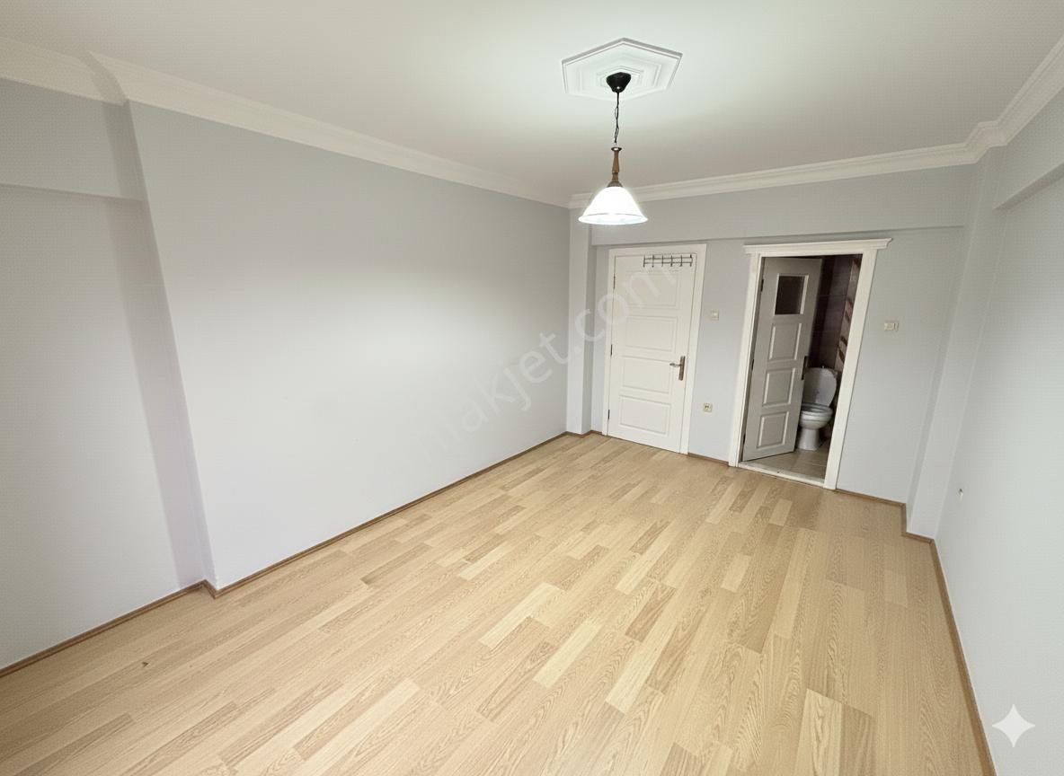 Yalova Çiftlikköy Sahil Mahallesinde 155 M2 Ebeveyn Banyolu Satılık 3+1 Daire - Görsel 16