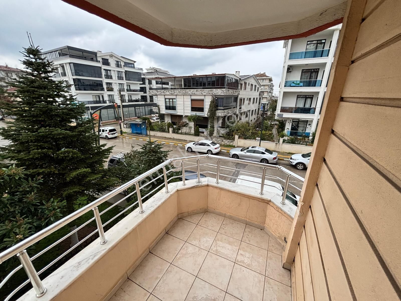 Yalova Çiftlikköy Sahil Mahallesinde 155 M2 Ebeveyn Banyolu Satılık 3+1 Daire - Görsel 6