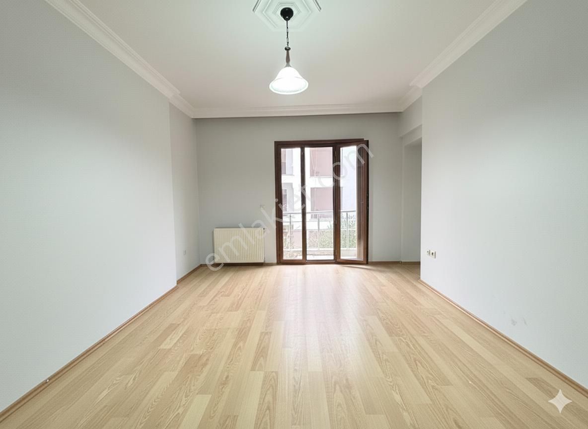 Yalova Çiftlikköy Sahil Mahallesinde 155 M2 Ebeveyn Banyolu Satılık 3+1 Daire - Görsel 13