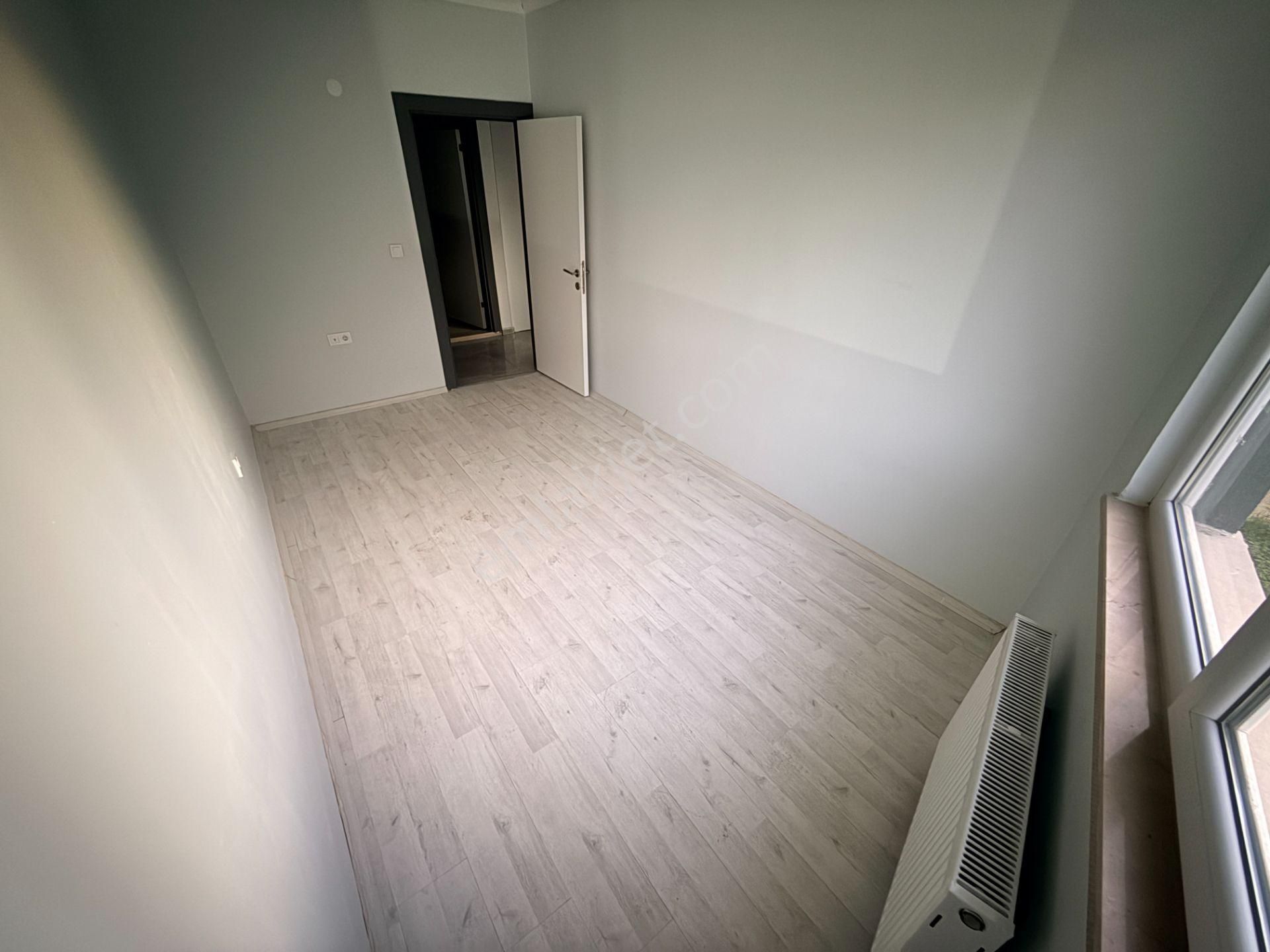 ▀jet Emlaktan Kadıköy'de Ayrı Mutfaklı Uygun Fiyatlı Satılık 1+1 - Görsel 16