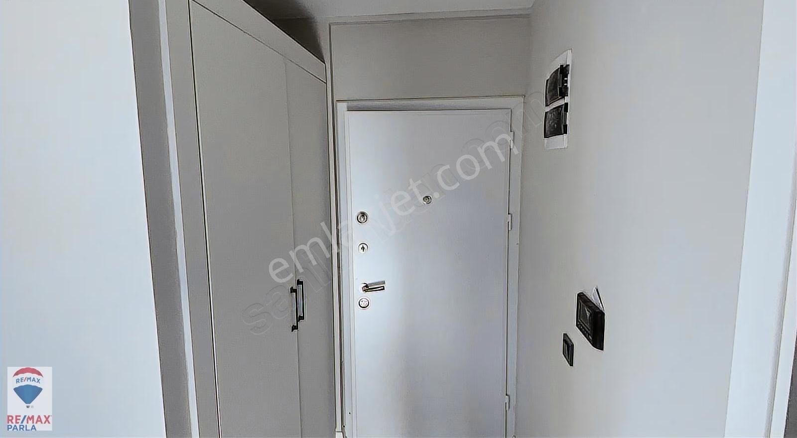 Körfez'de 1+1 Daire Fırsatı Doğa Manzaralı - Görsel 7