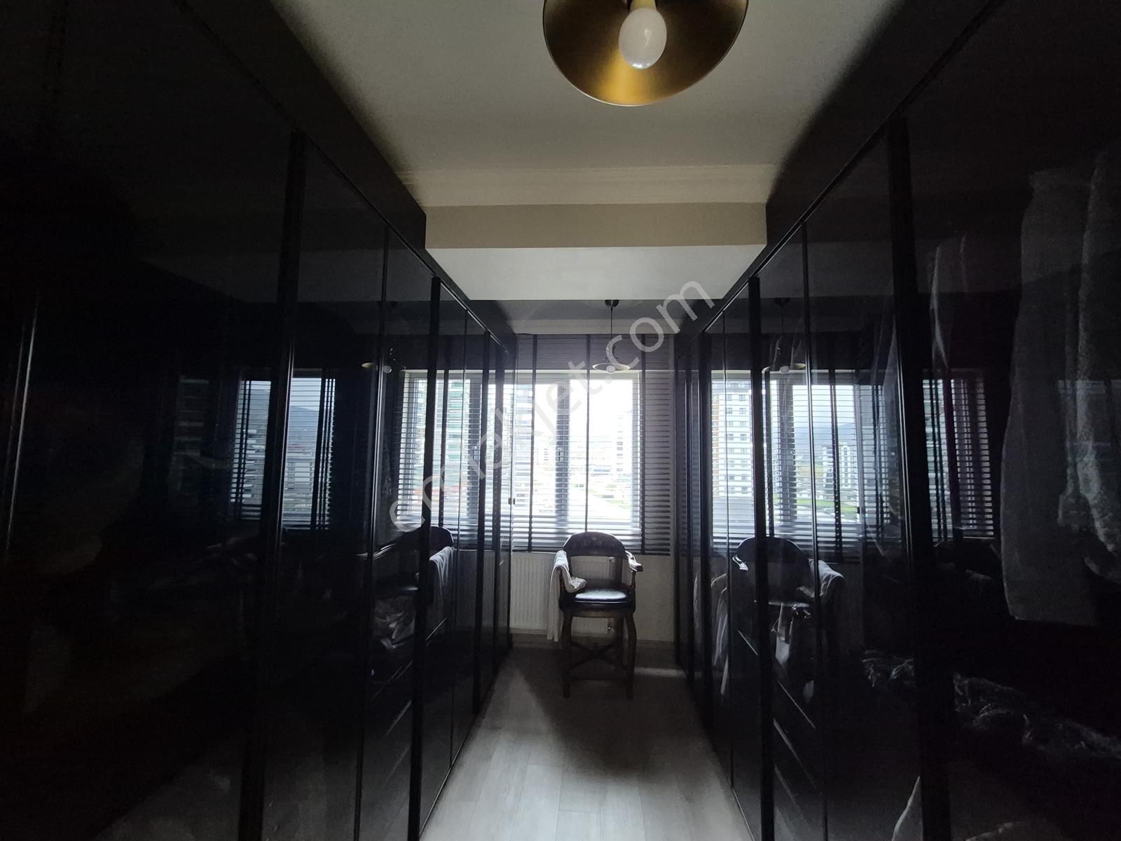 Baştan Sona Yenilenmiş- Full Eşyalı Tasarım Daire, Kışla Mah. - Görsel 17