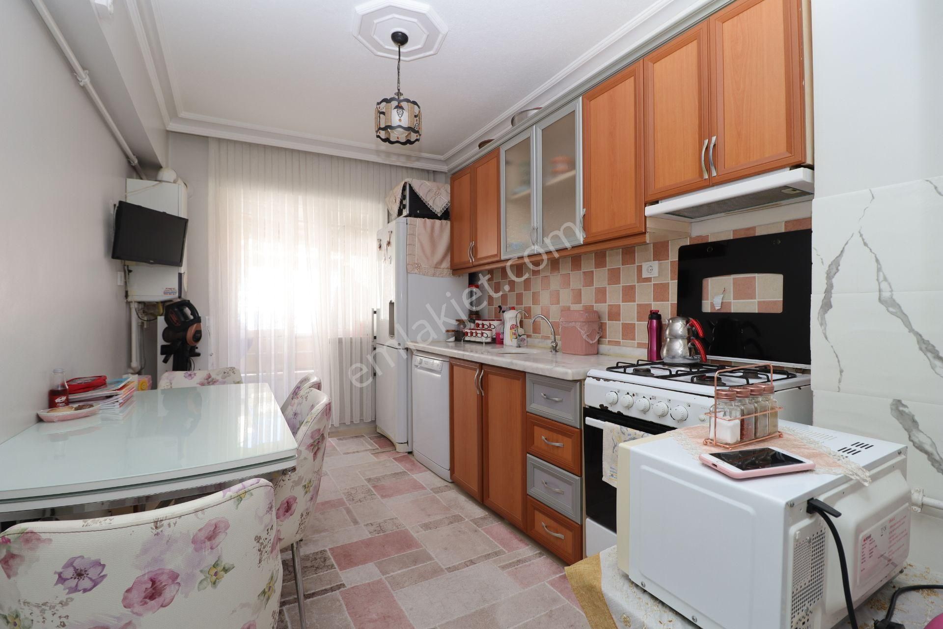 Akif'ten Etimesgut Piyade 'de Geniş En Üst Kat 3+1 Satılık Daire - Görsel 16