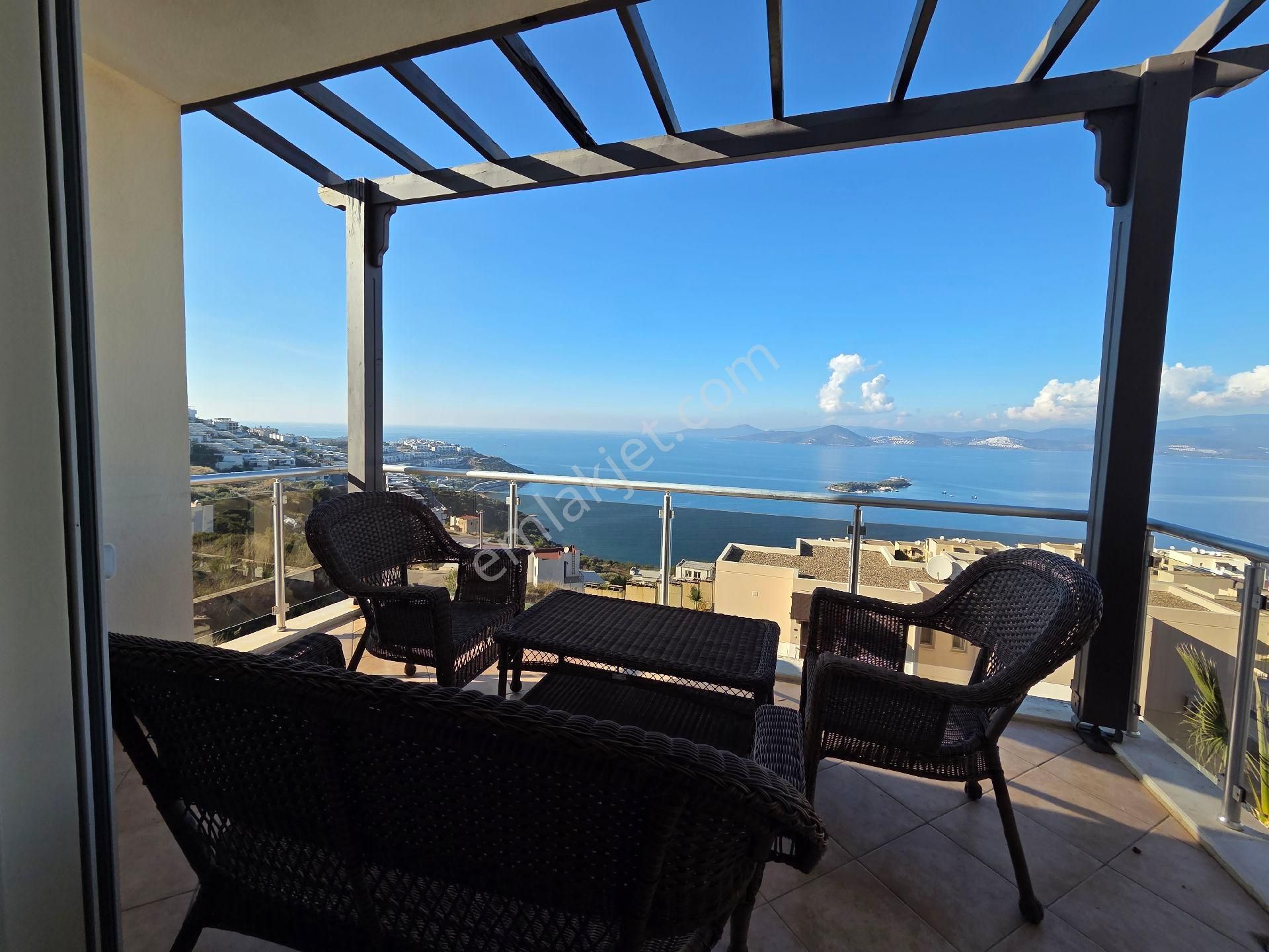 Muğla Bodrum Denize Sıfır Sitede Ful Deniz Manzaralı Daire - Görsel 28