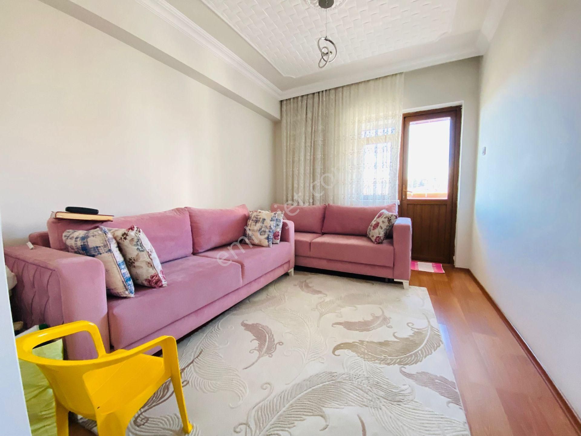 Kutlu'da Kubbe Fırını Yakını Ara Katta 3+1 Yapılı Satılık Daire !!! - Görsel 7