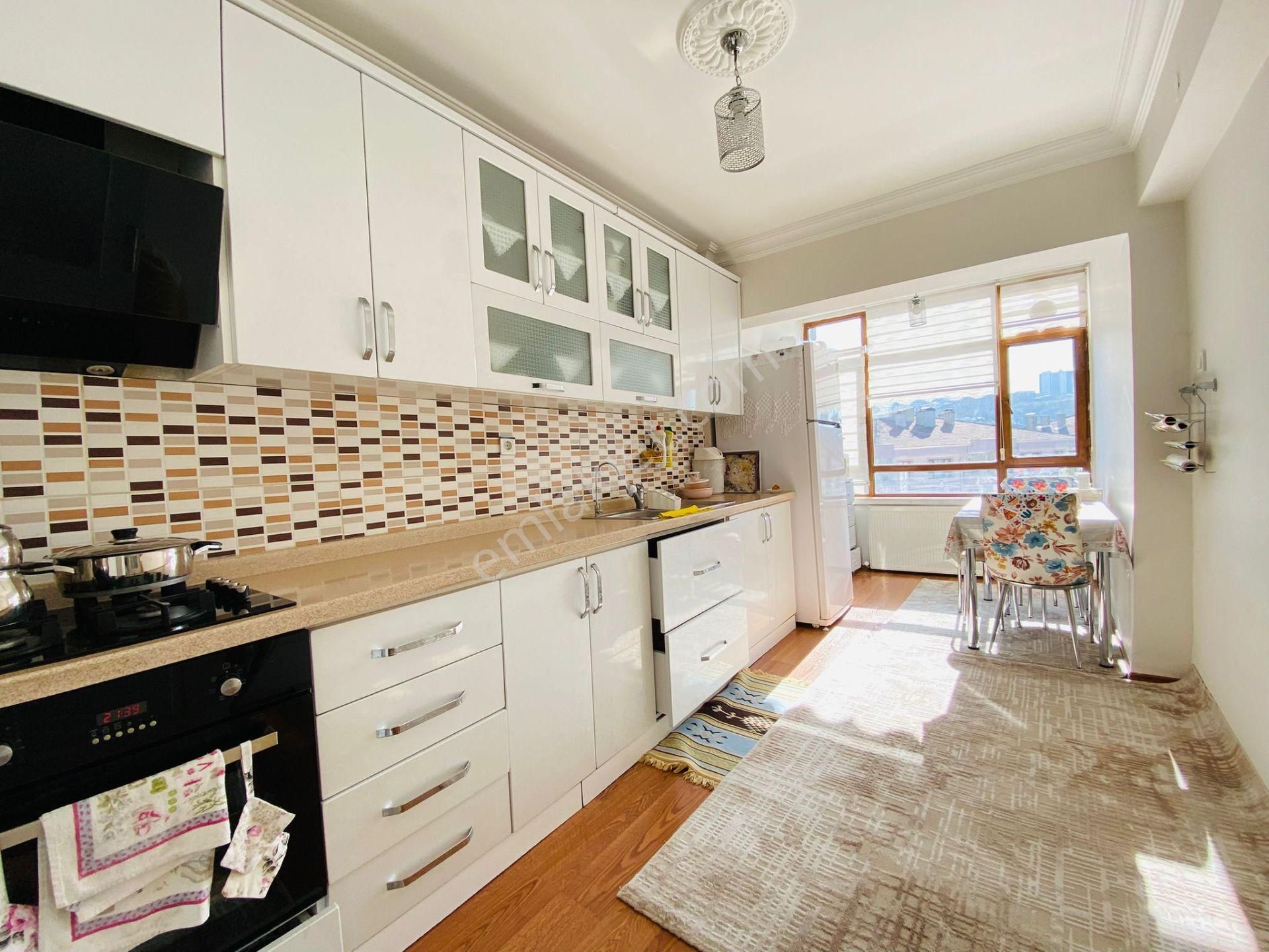 Kutlu'da Kubbe Fırını Yakını Ara Katta 3+1 Yapılı Satılık Daire !!! - Görsel 17