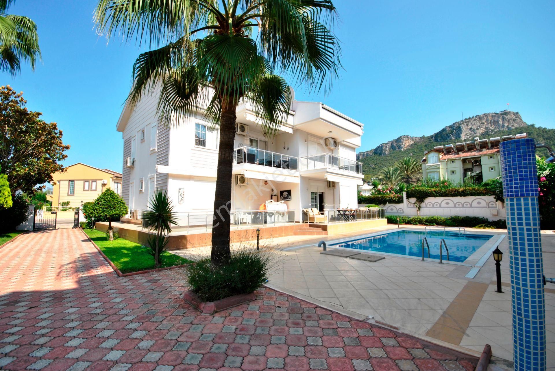 Kemer Merkezde Ayışığı Plajına Yürüme Mesafesinde Satılık Daire - Görsel 3