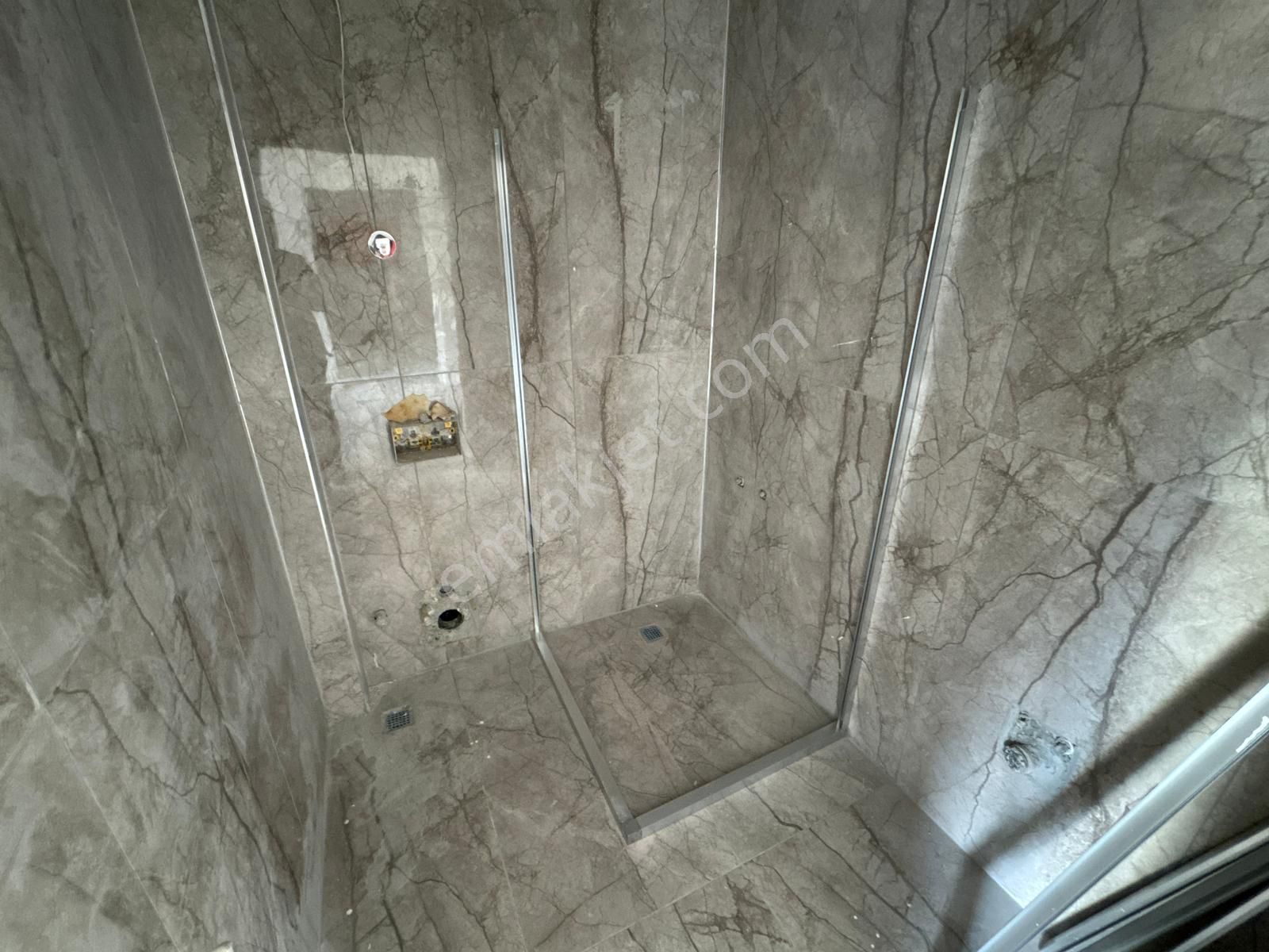 World İlkevim'den Polatkan Rezidanstan Karşıyakada 1+1 Satılık - Görsel 9