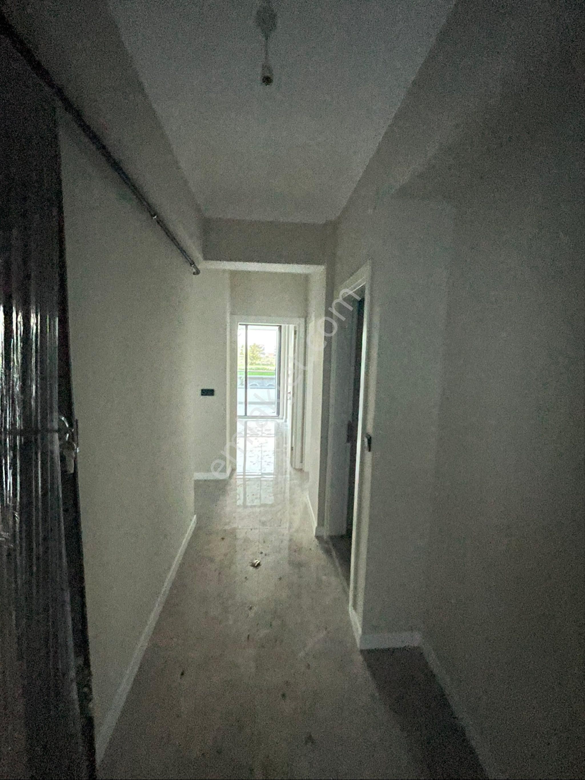 Arifiye Fatih Mahallesi’nde Lüks Yapım 2+1 Kiralık Daire - Görsel 7