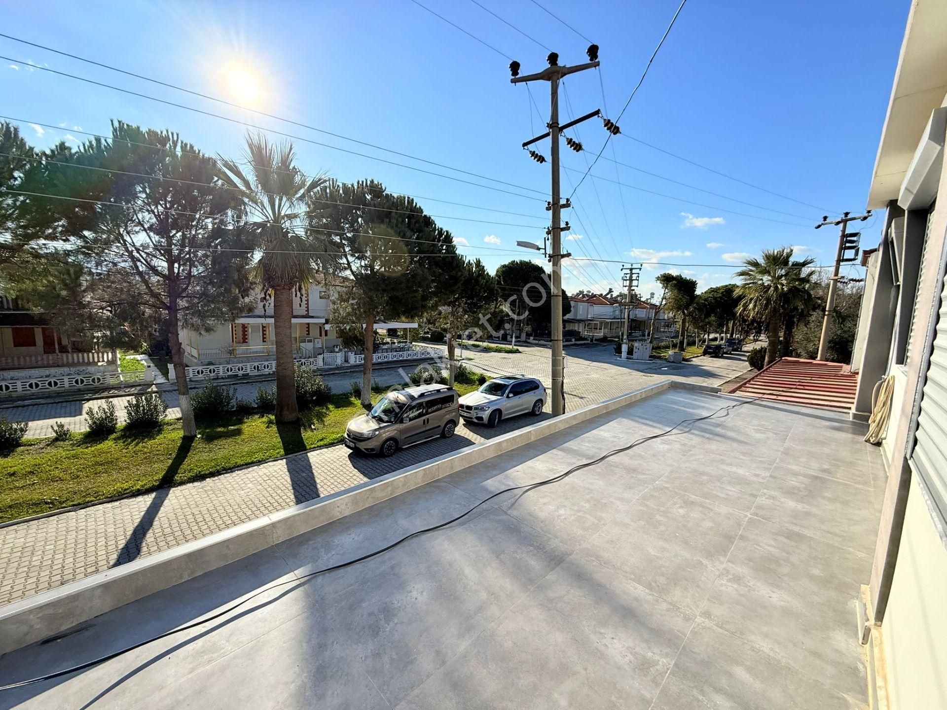 Aclass'dan Kusadasında Satılık Sahıle 200 M Mesafede Yatırımlık Bahçeli-fırsat Masrafsız Vılla - Görsel 17