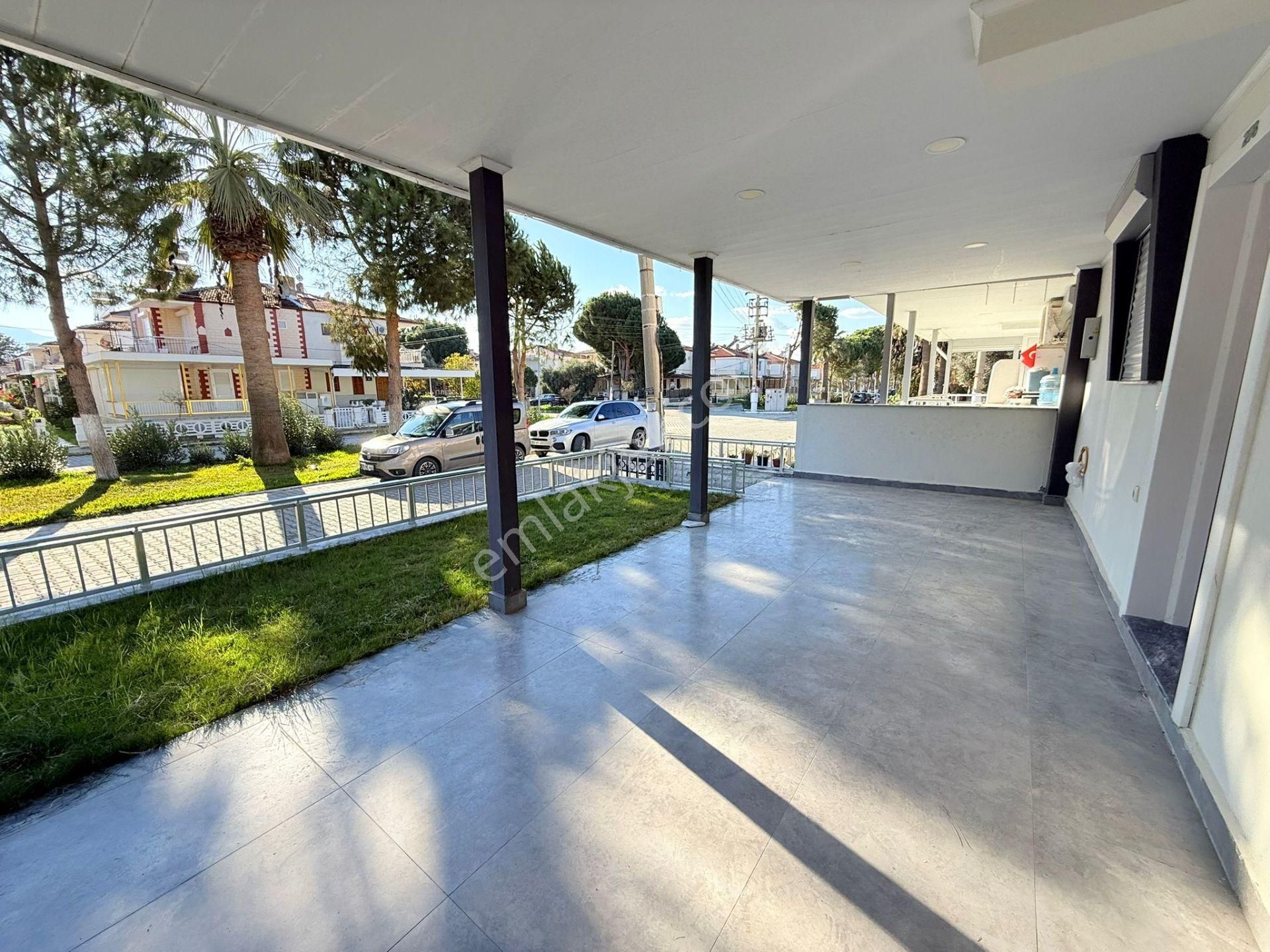 Aclass'dan Kusadasında Satılık Sahıle 200 M Mesafede Yatırımlık Bahçeli-fırsat Masrafsız Vılla - Görsel 15