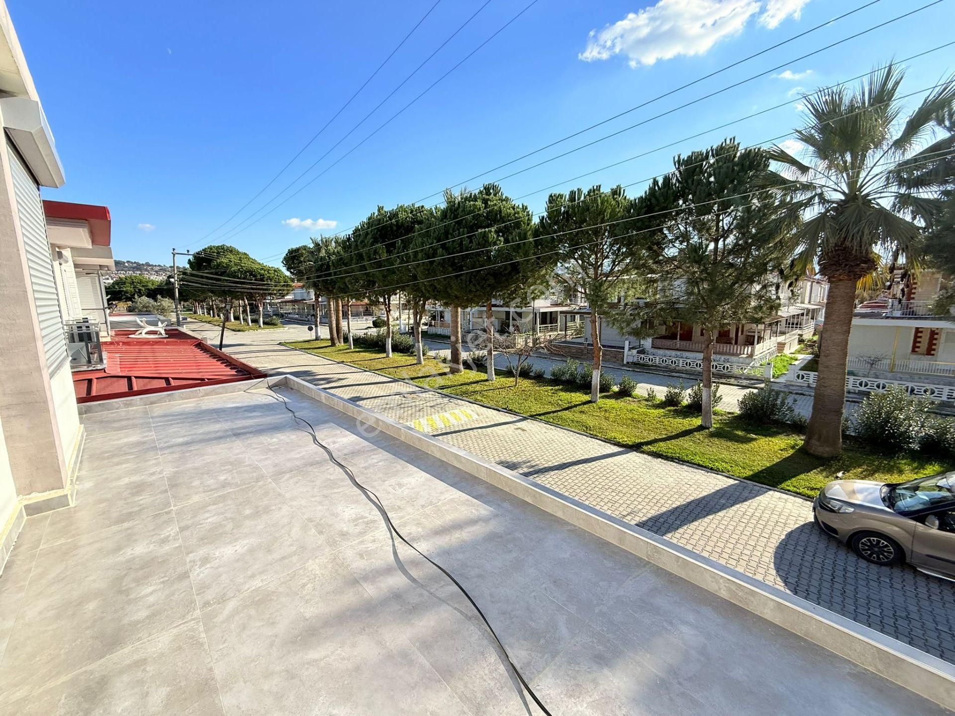 Aclass'dan Kusadasında Satılık Sahıle 200 M Mesafede Yatırımlık Bahçeli-fırsat Masrafsız Vılla - Görsel 14