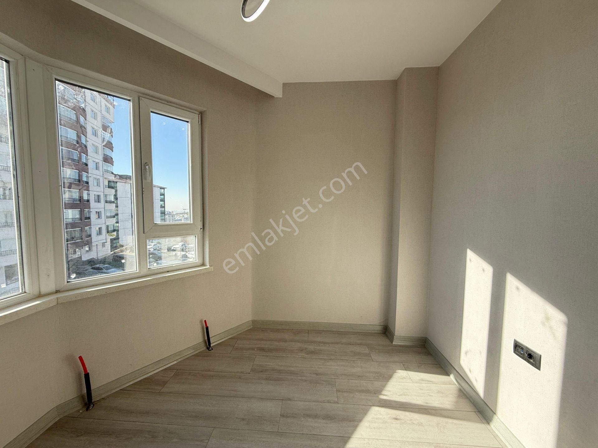 Öz.maşallah.dan Cadde Yakını Sıfır Yapılı Katta Fırsat 3+1 Daire,, - Görsel 11