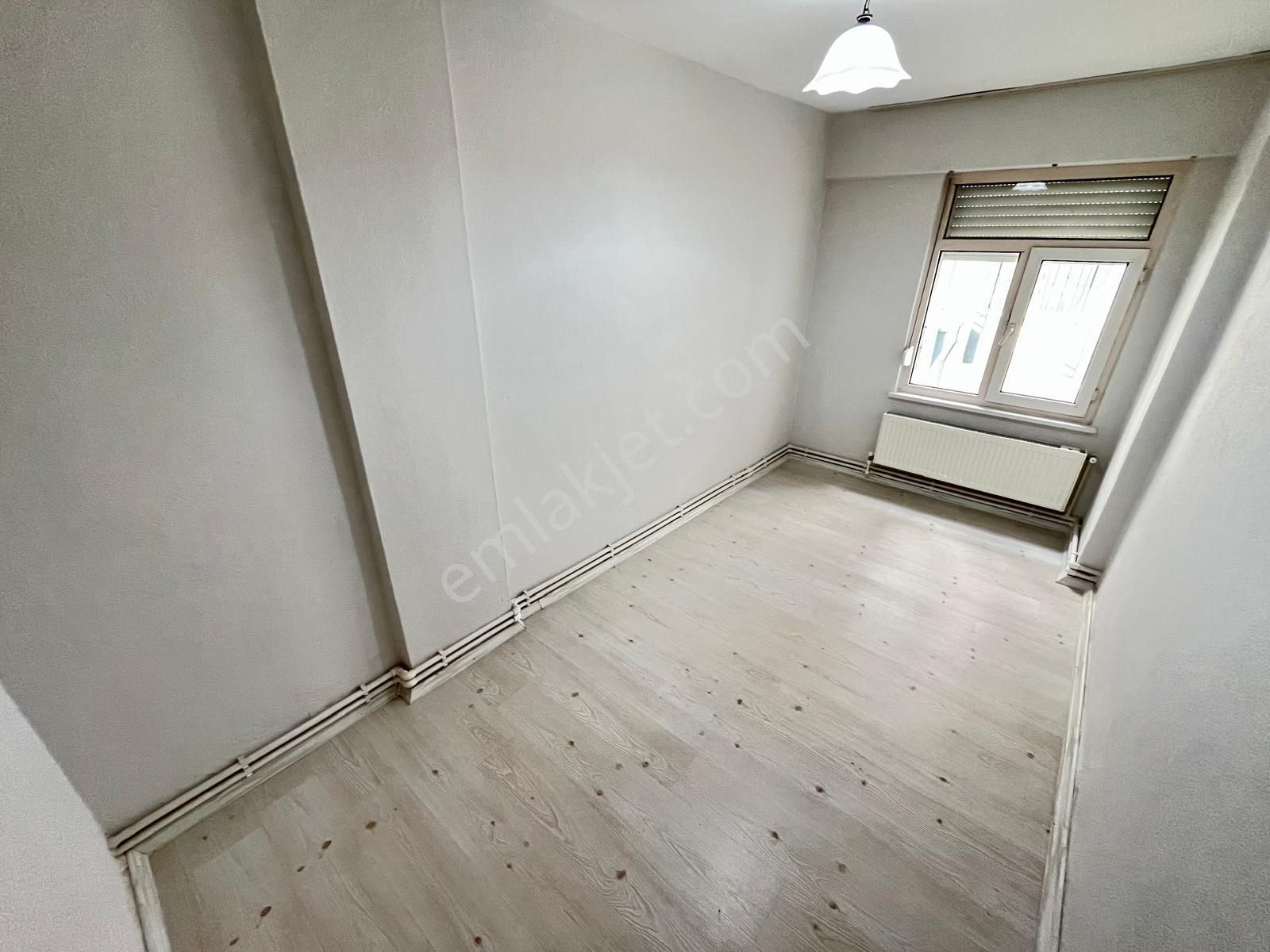 Akçay Sezgin Emlaktan Yüzme Havuzlu Fırsat Fiyat Satılık3+1daire - Görsel 12