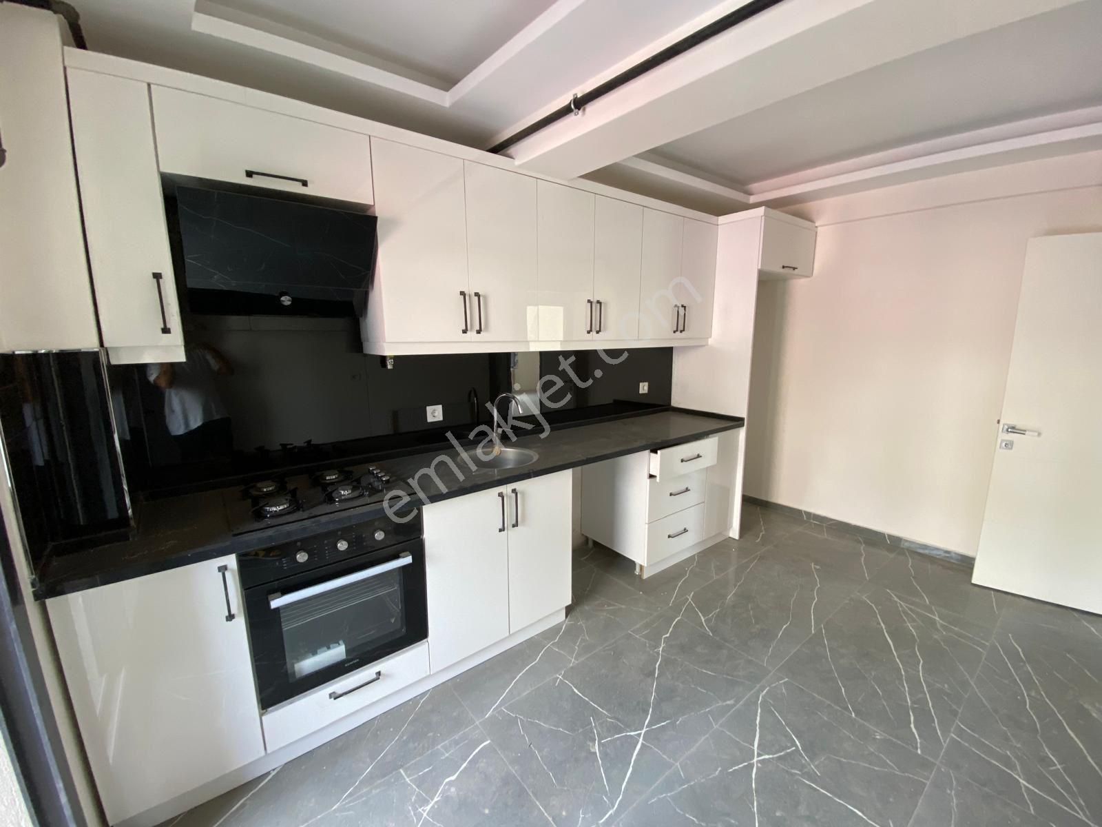 Gülyaka Saglık Ocagı Yakını 2+1/sıfır Daireler - Görsel 6