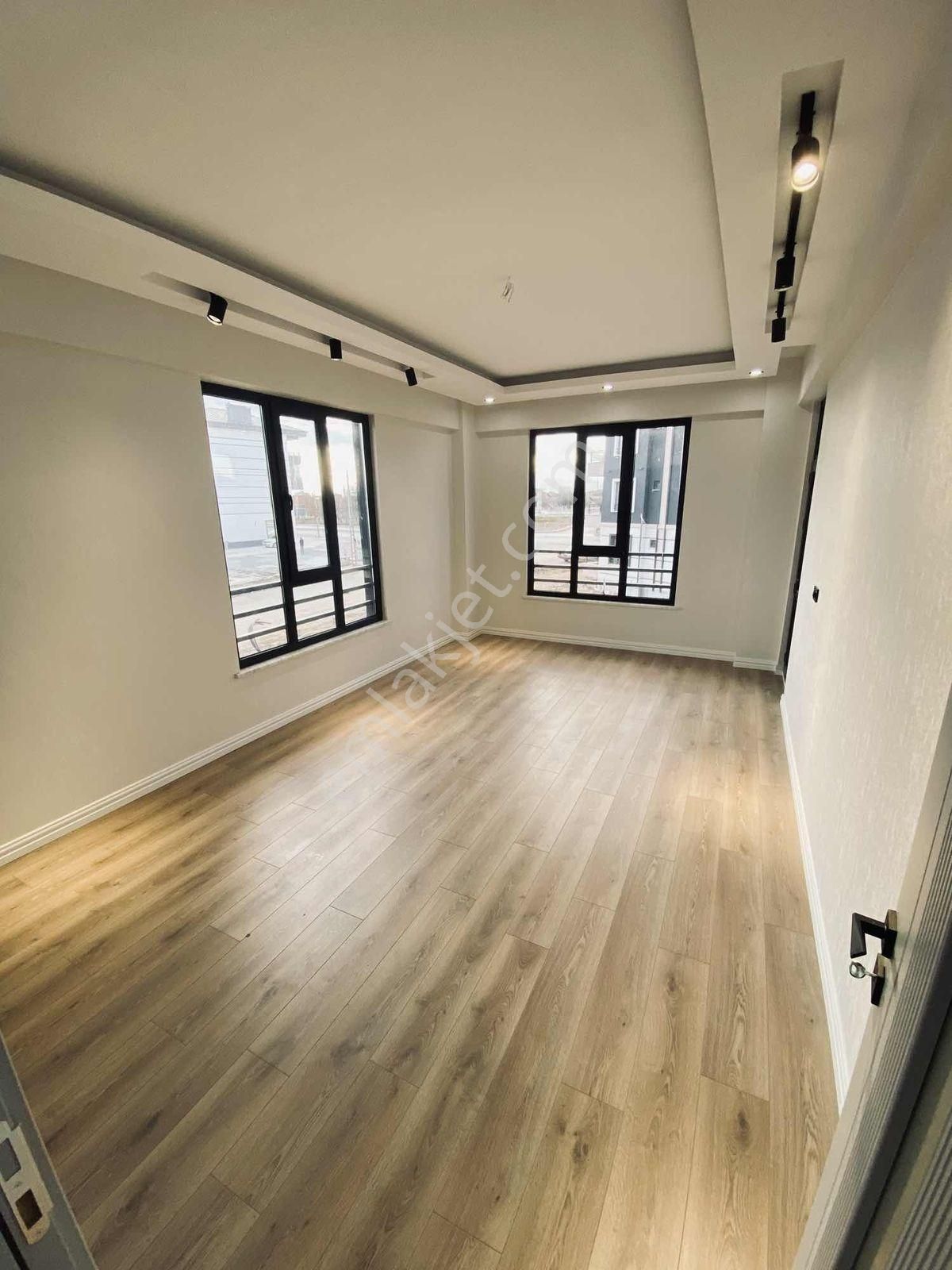 Şehir Hastane Civarının En Lüks Dairesi 3+1 İstiklal Mevki - Görsel 19