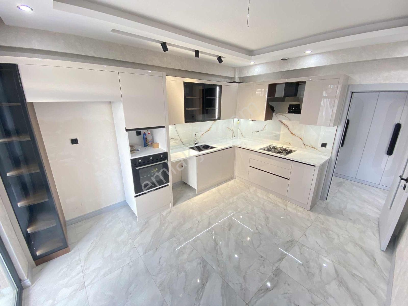 Şehir Hastane Civarının En Lüks Dairesi 3+1 İstiklal Mevki - Görsel 32