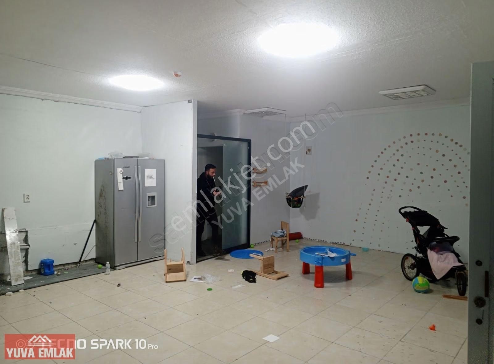 Kayaşehir 19.bölge 1009 Konut Site Devren Satılık 75 M2 Dükkan 4.325.000 Tl - Görsel 17