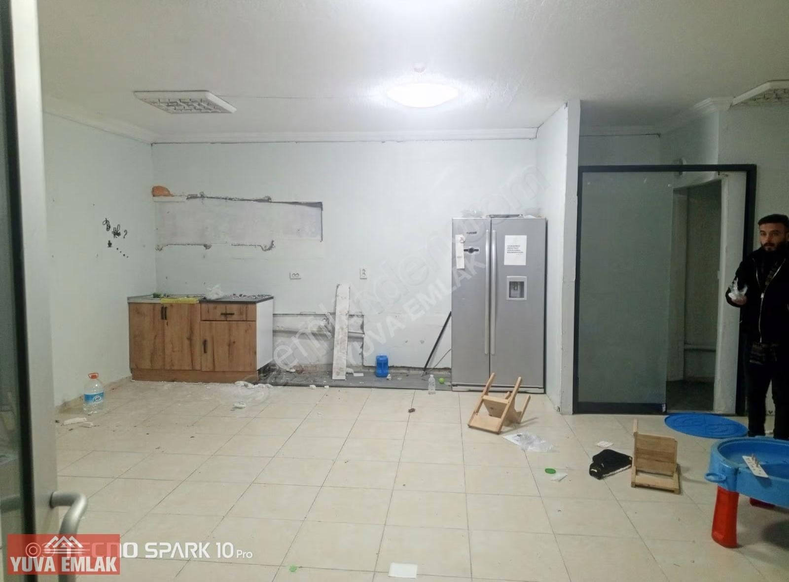 Kayaşehir 19.bölge 1009 Konut Site Devren Satılık 75 M2 Dükkan 4.325.000 Tl - Görsel 24