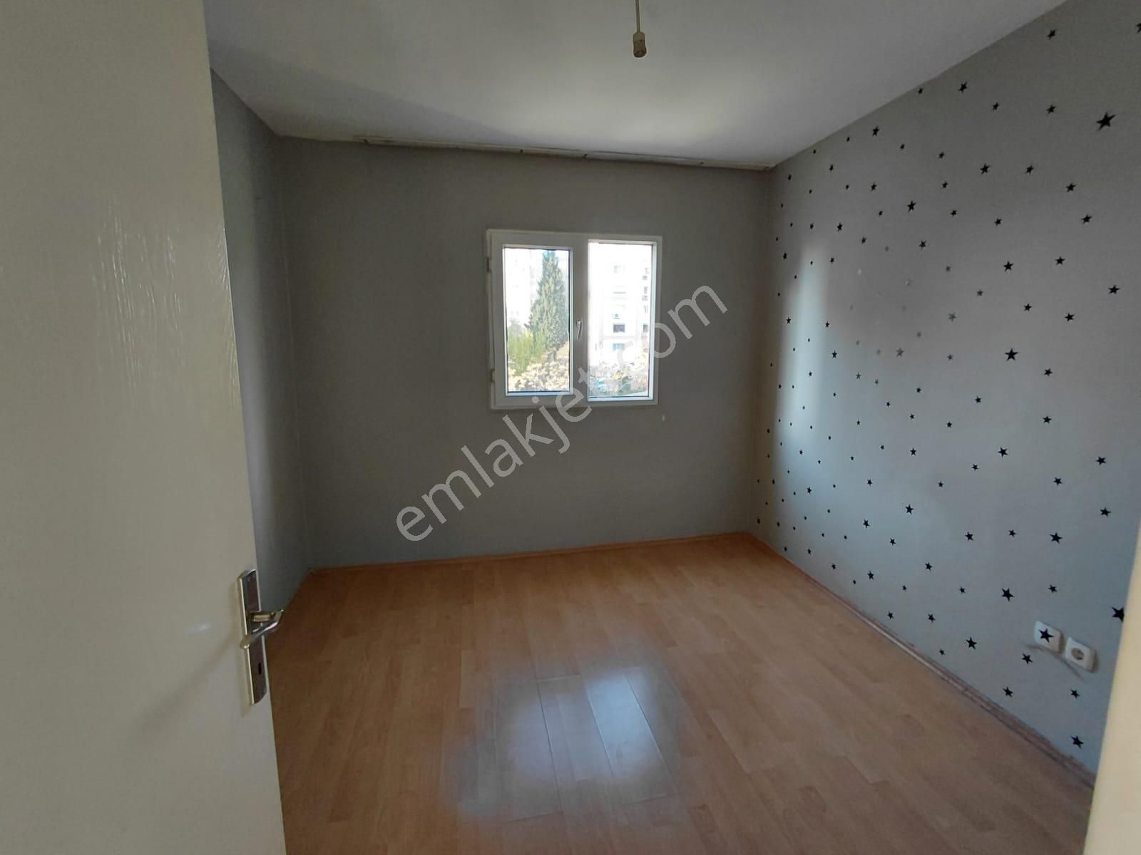 Bornova Evka 4 2+1 Güney Cephe Kiralık Daire - Görsel 16