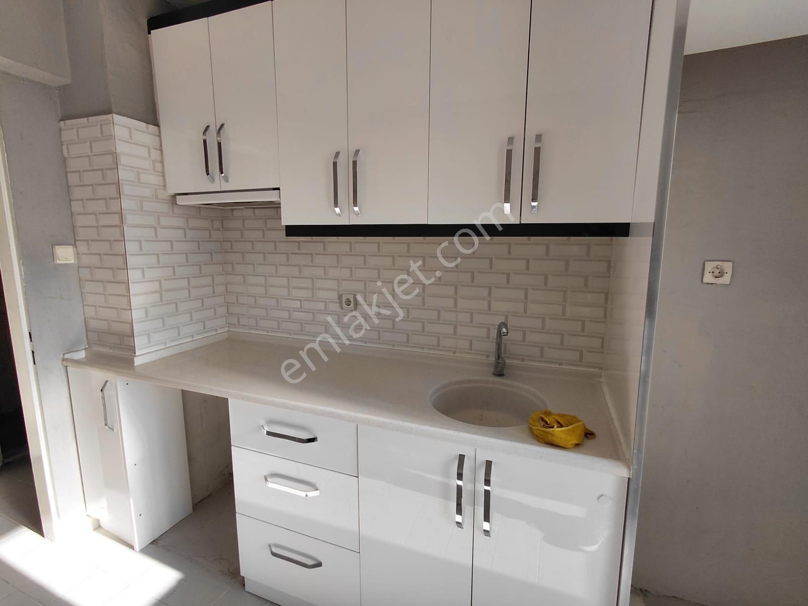 Bornova Evka 4 2+1 Güney Cephe Kiralık Daire - Görsel 17