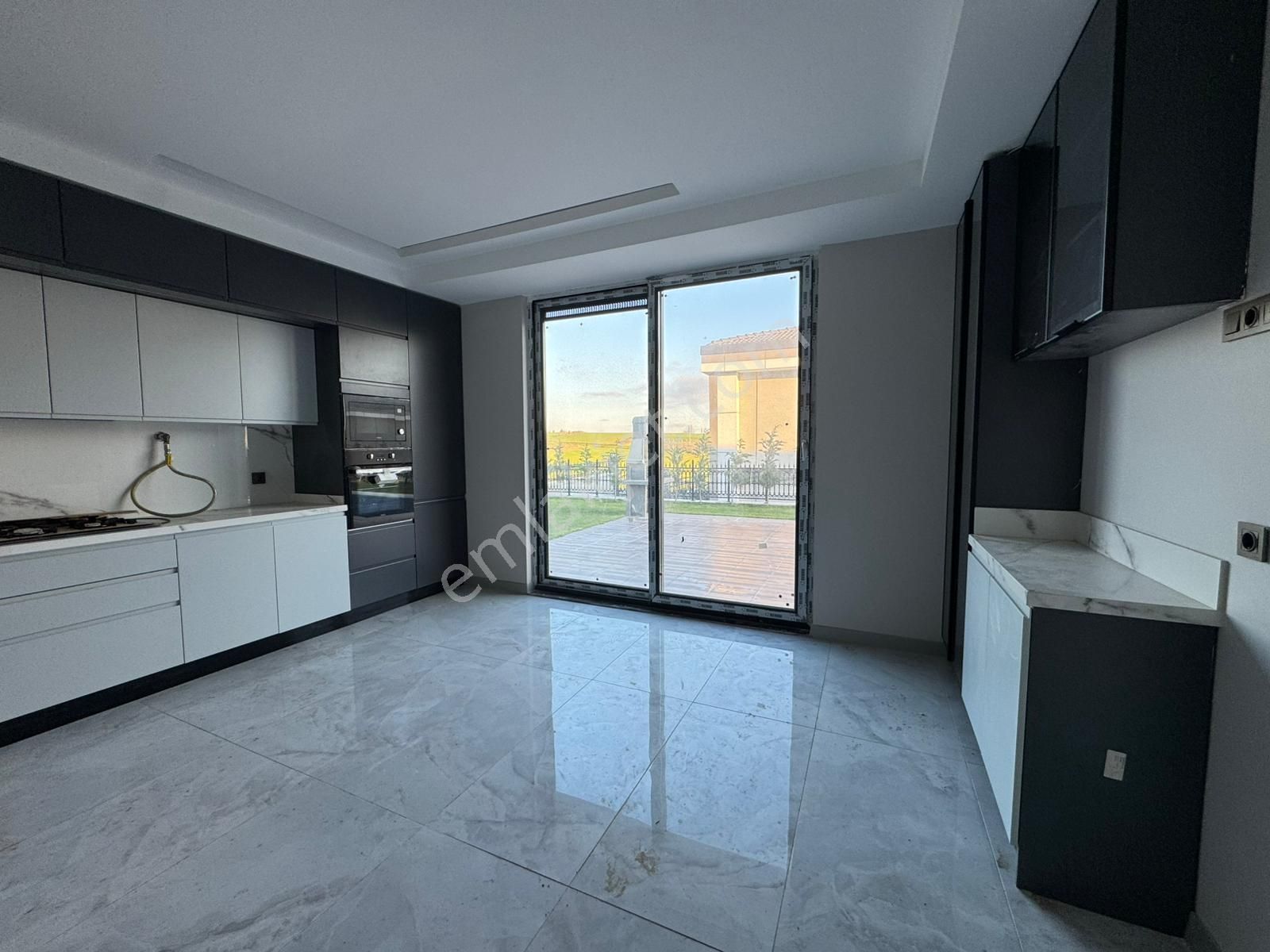 Çorlu Önerler 5+2 Emsalsiz Özellikte 3 Katlı Sıfır Villa - Görsel 34